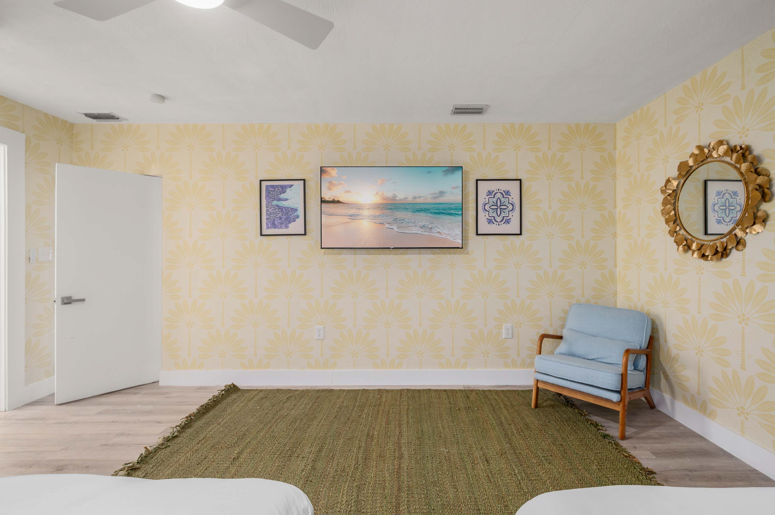 Heated Pool Villa! 5MI to Indian Rocks Beach!