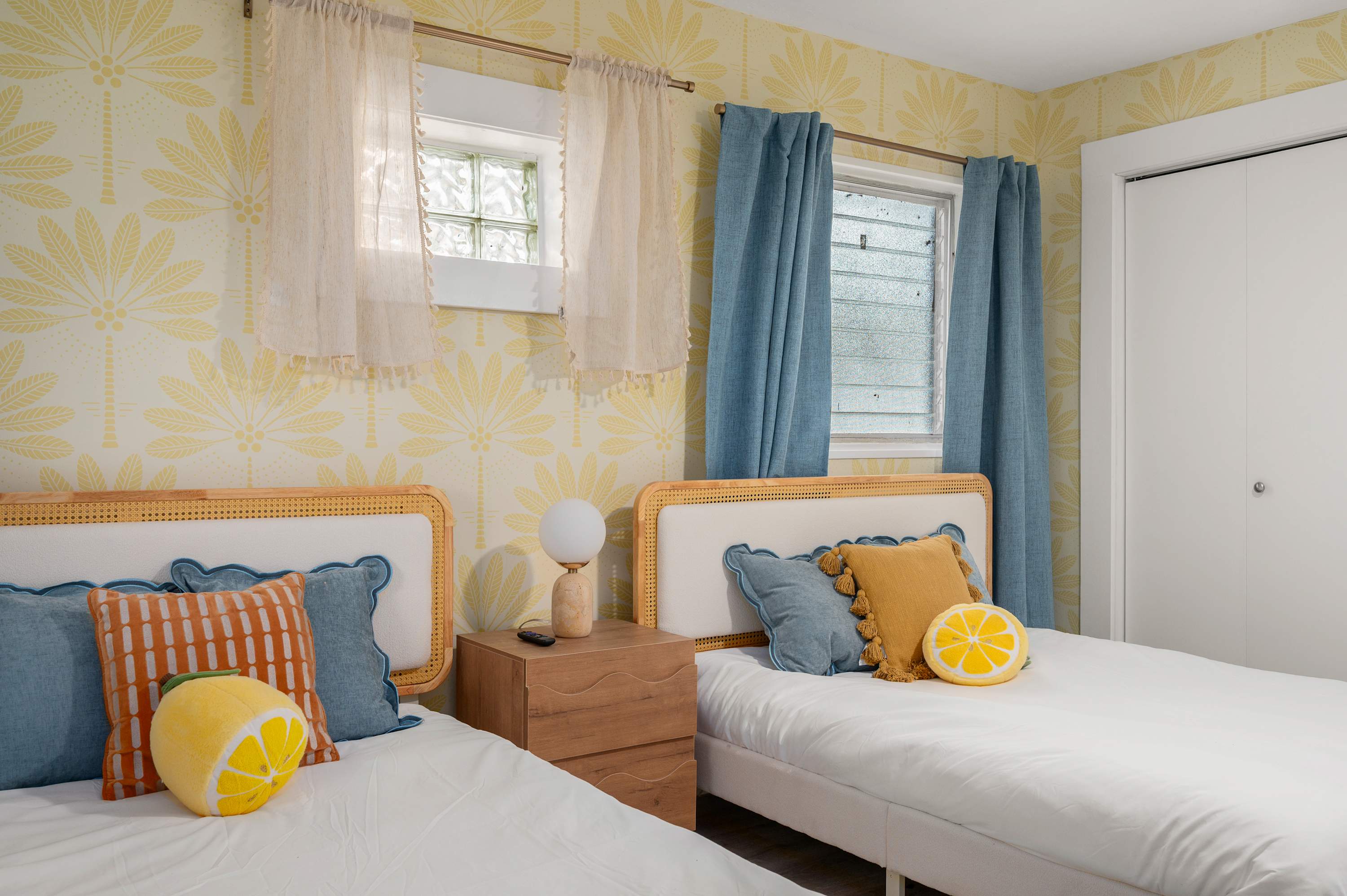 Heated Pool Villa! 5MI to Indian Rocks Beach!