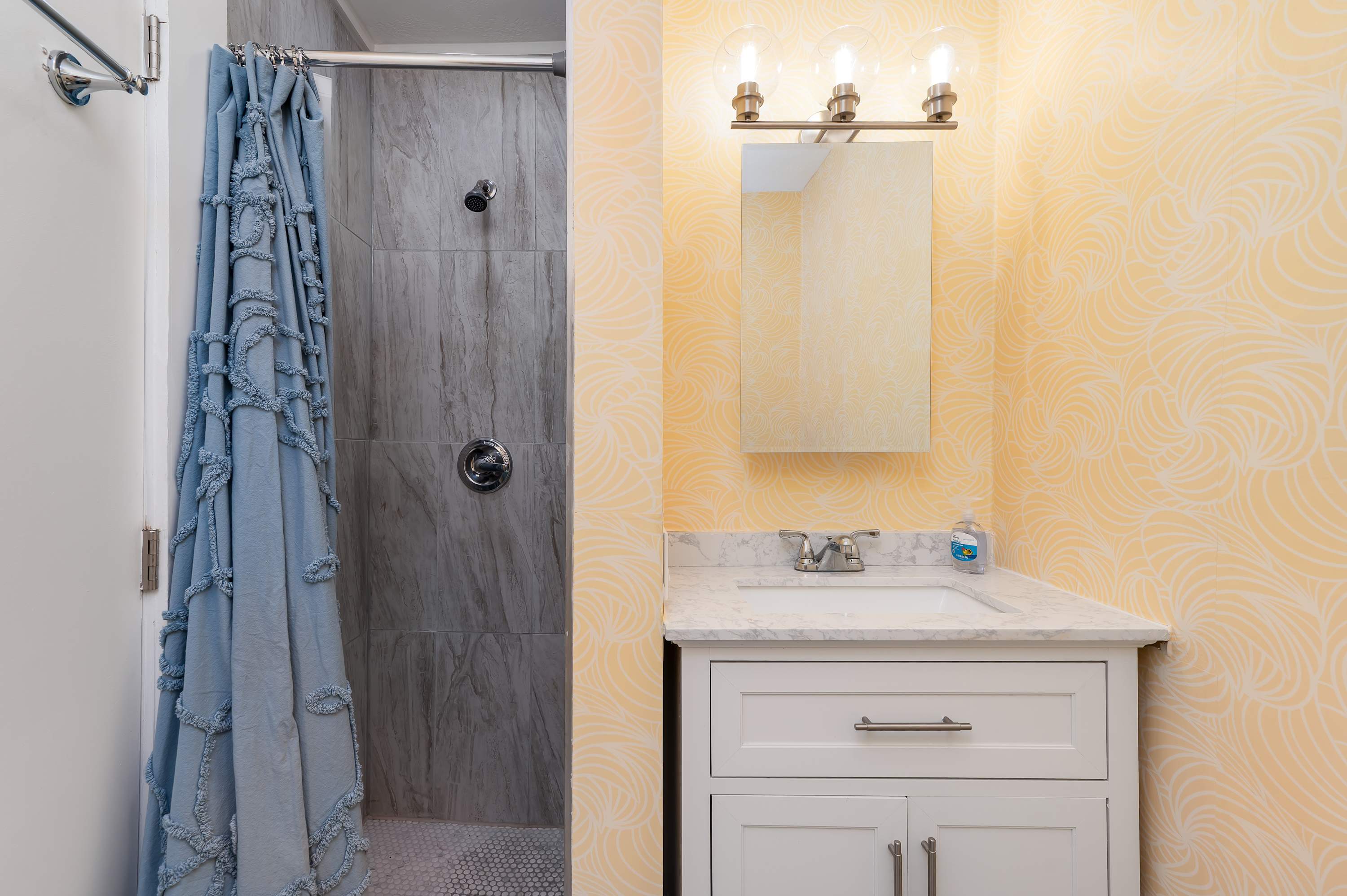 Heated Pool Villa! 5MI to Indian Rocks Beach!