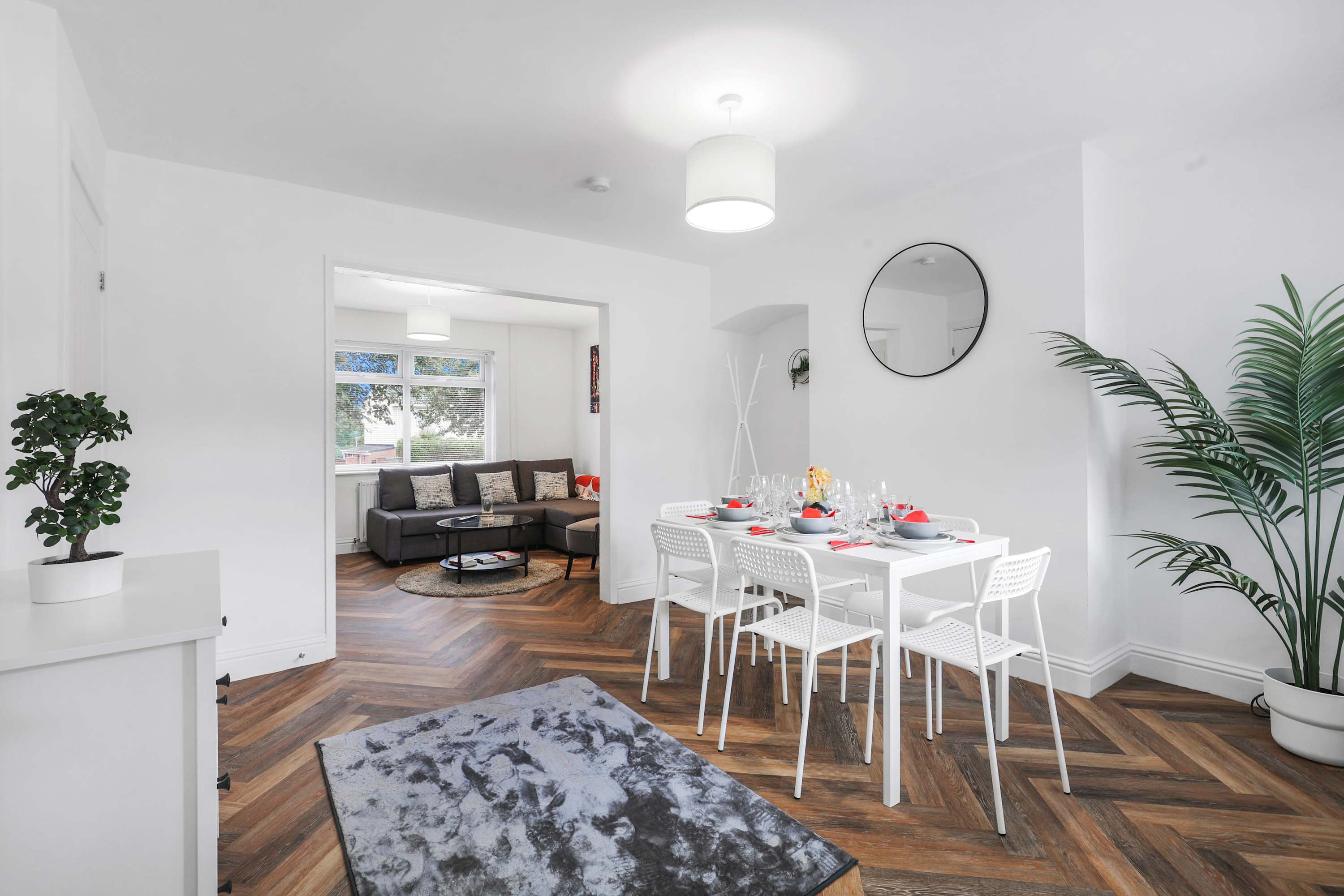 View Contractor Stay - WI-Fi - Pet Friendly - Parking in Surrey Crescent DH8 8HT Contractor Stay - WI-Fi - Pet Friendly - Parking in Surrey Crescent DH8 8HT - Property image 7 - VivreStays