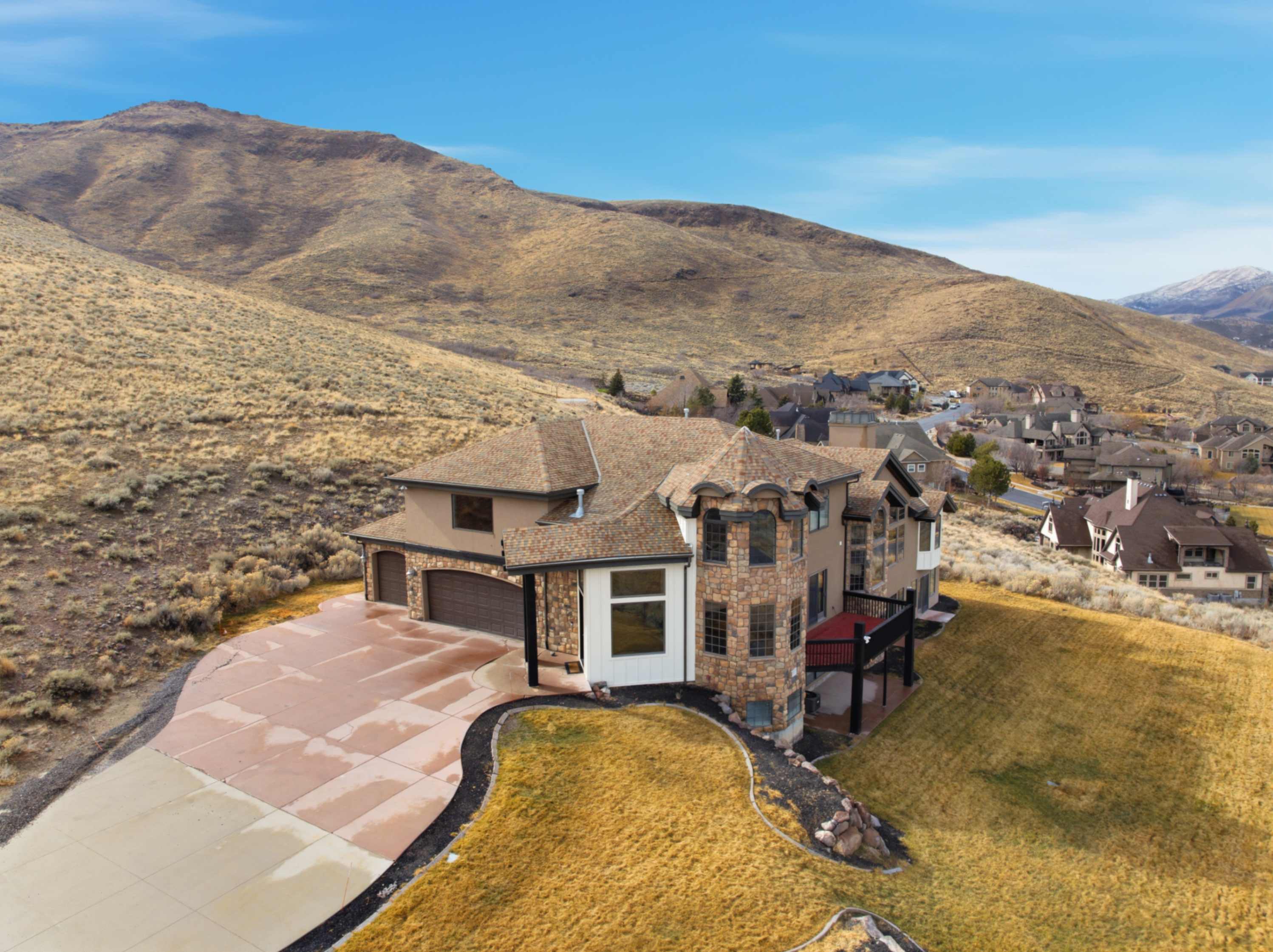 Grand Palace in SLC with Home Theater and Panoramic Views | Photo 59