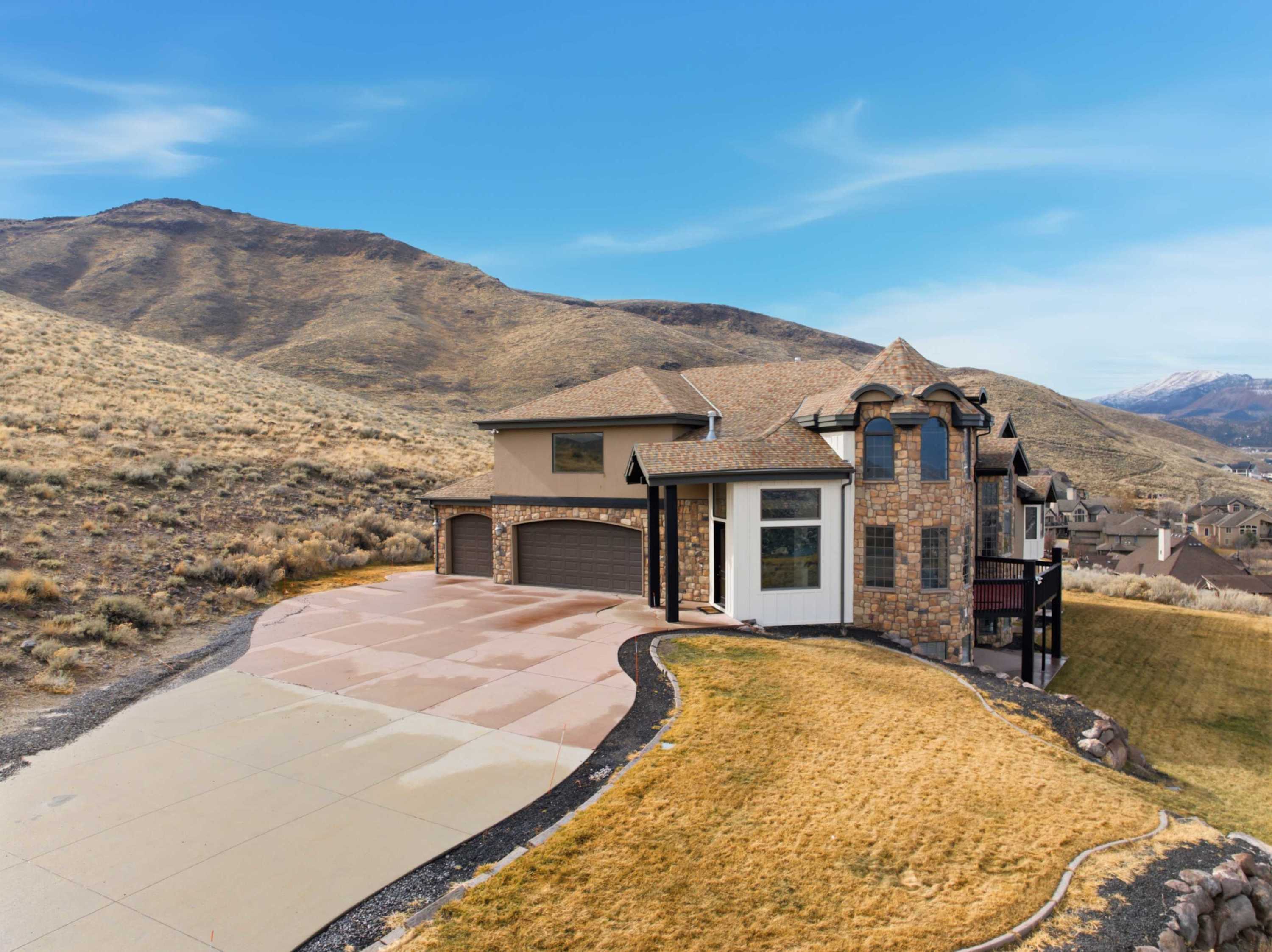 Grand Palace in SLC with Home Theater and Panoramic Views | Photo 60