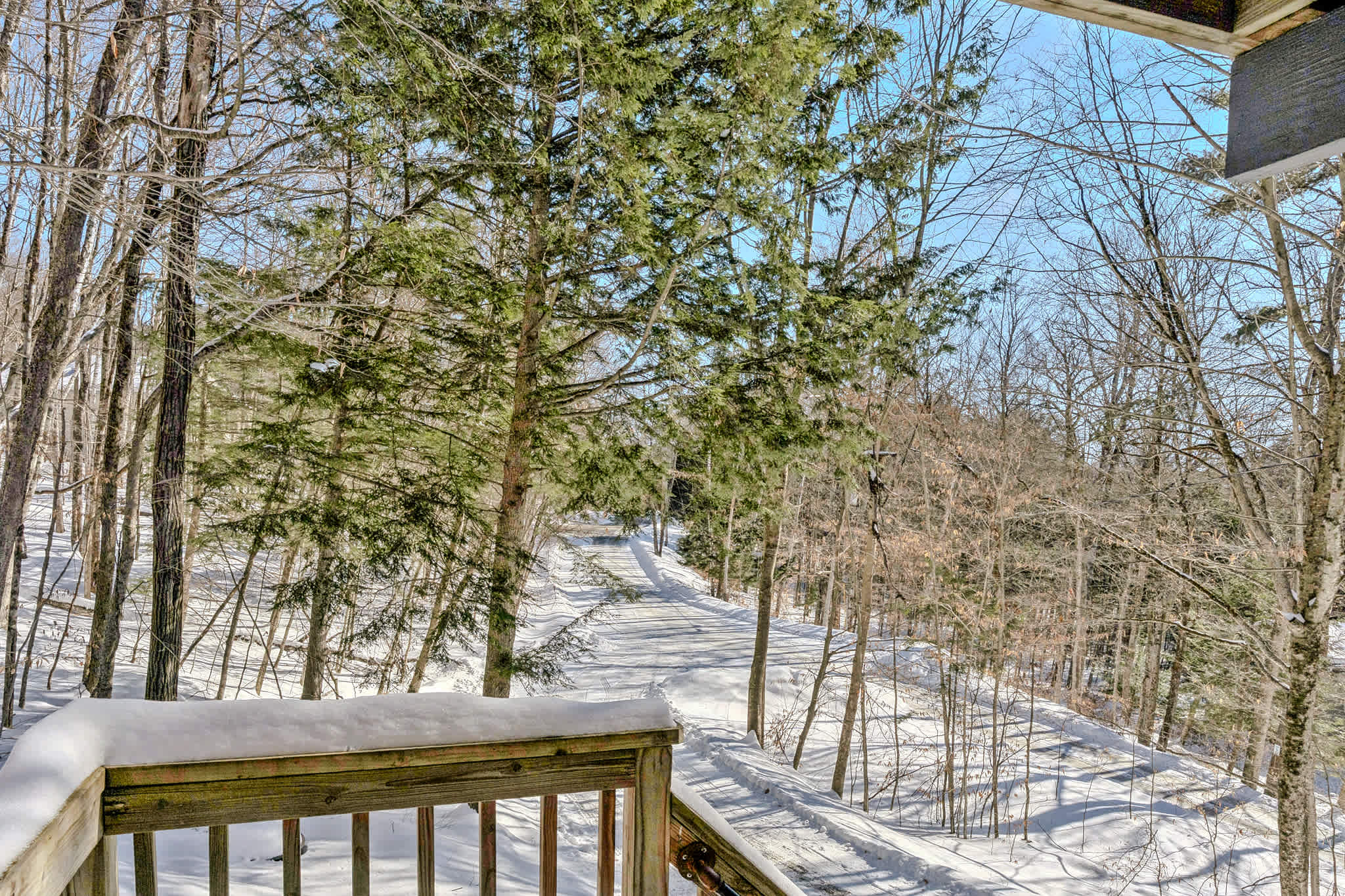 Quechee Woodland Escape: Ski, Fireplace + Foosball