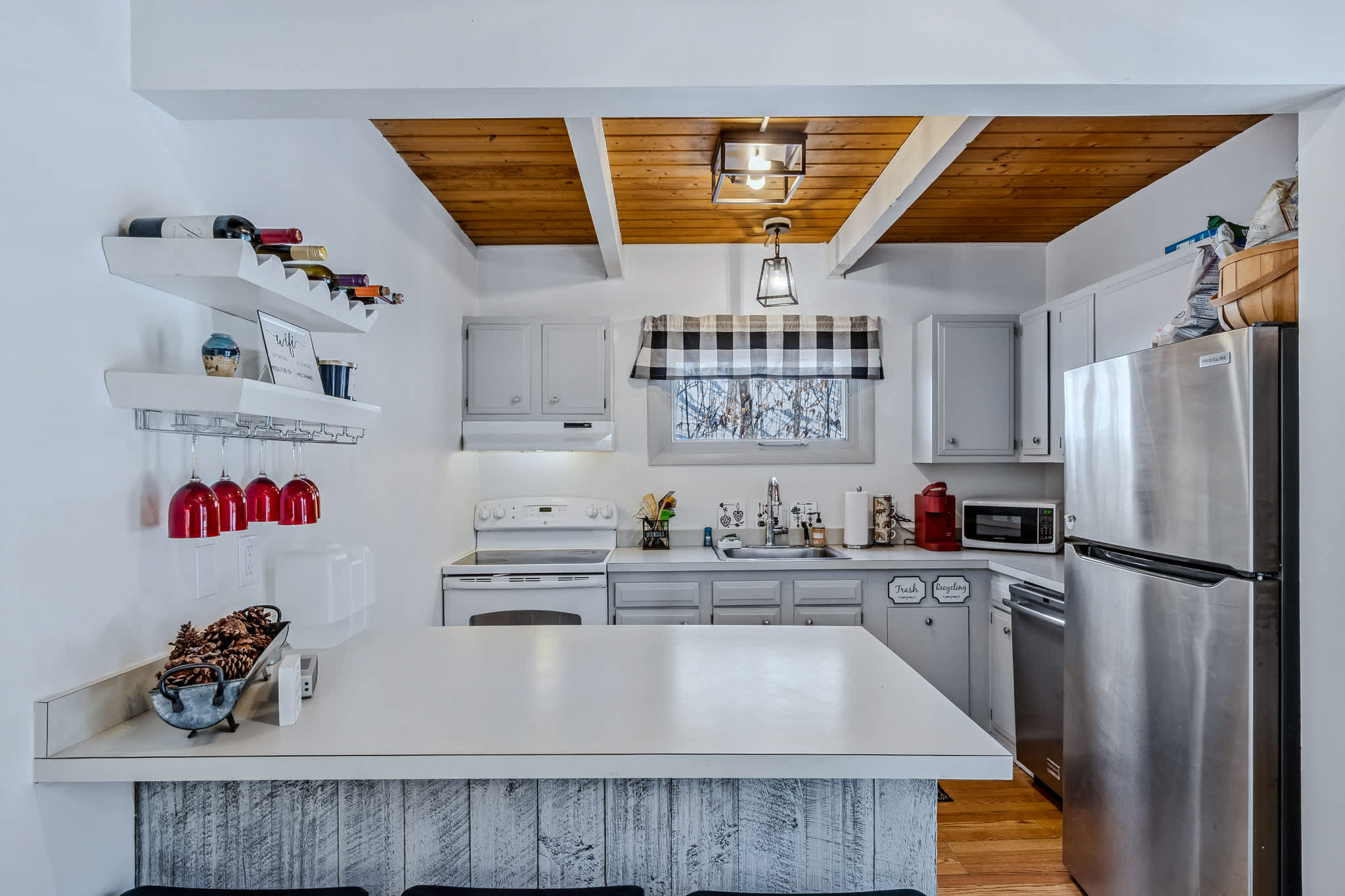 Quechee Woodland Escape: Ski, Fireplace + Foosball