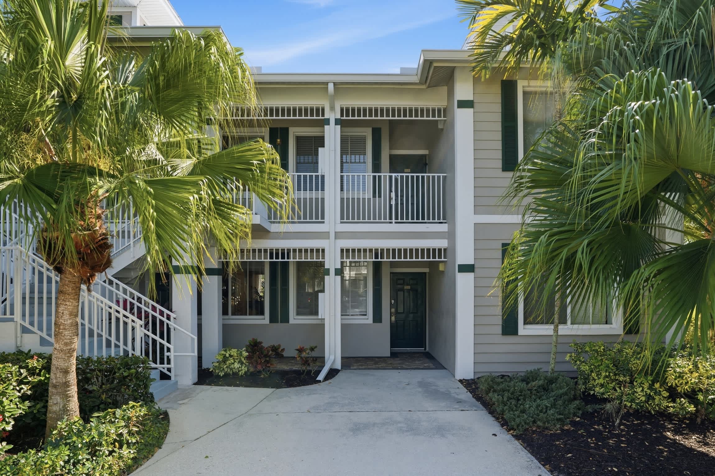 1315 First Floor Accessible Villa Golf Views | Photo 9