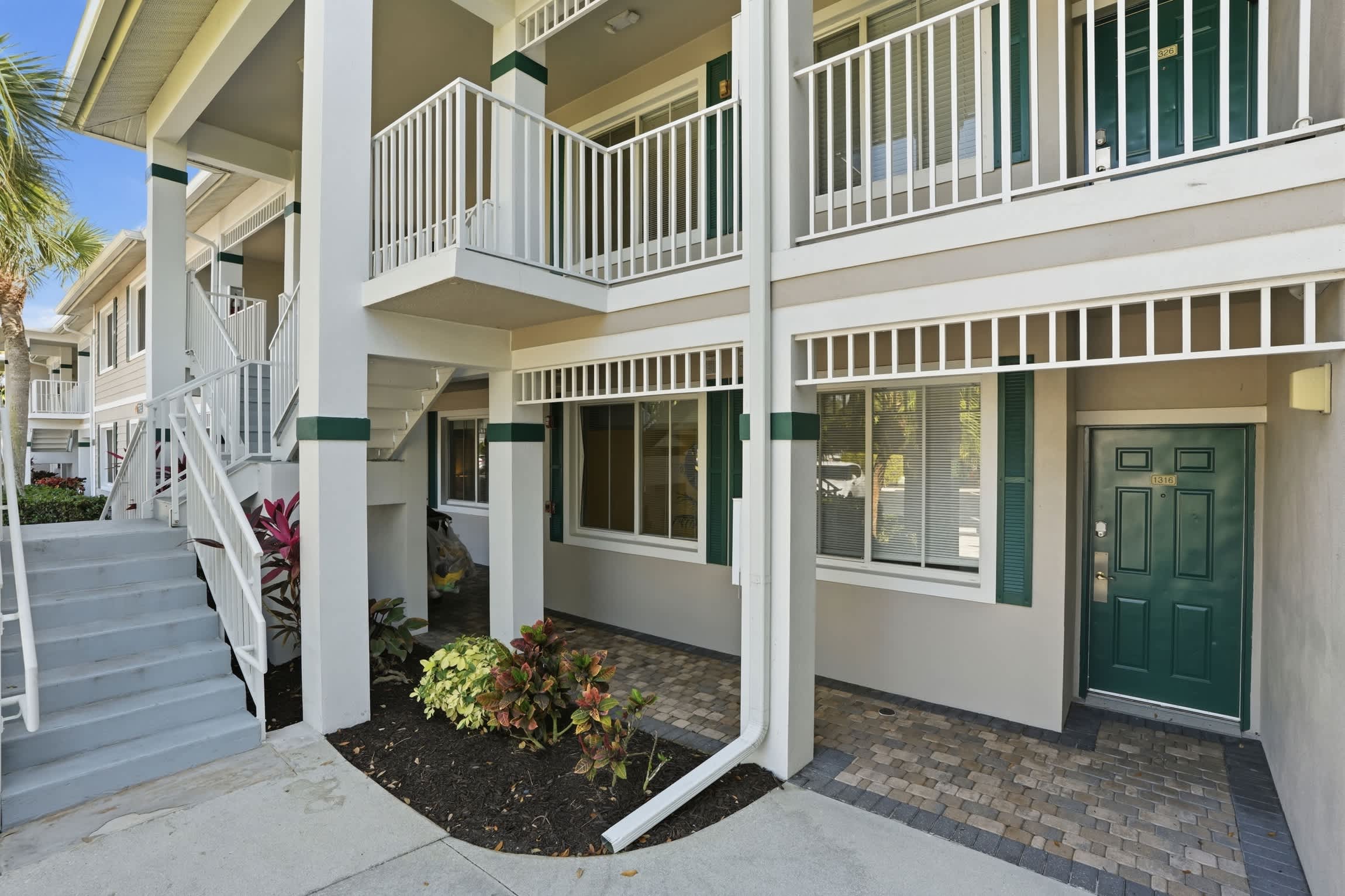 1315 First Floor Accessible Villa Golf Views | Photo 26