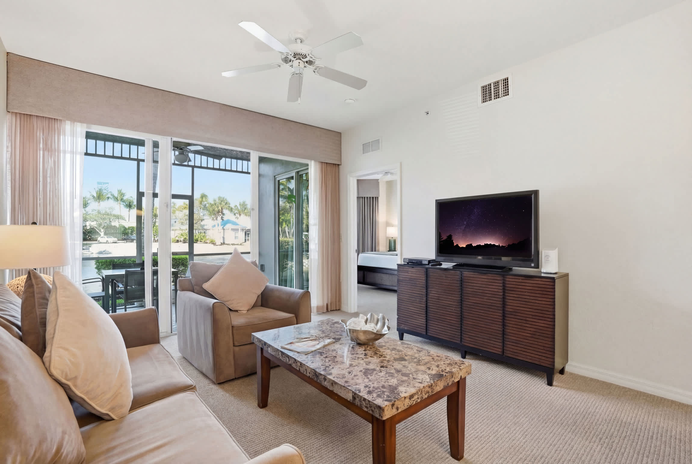 813 Lake and Pool Views First Floor With Desk