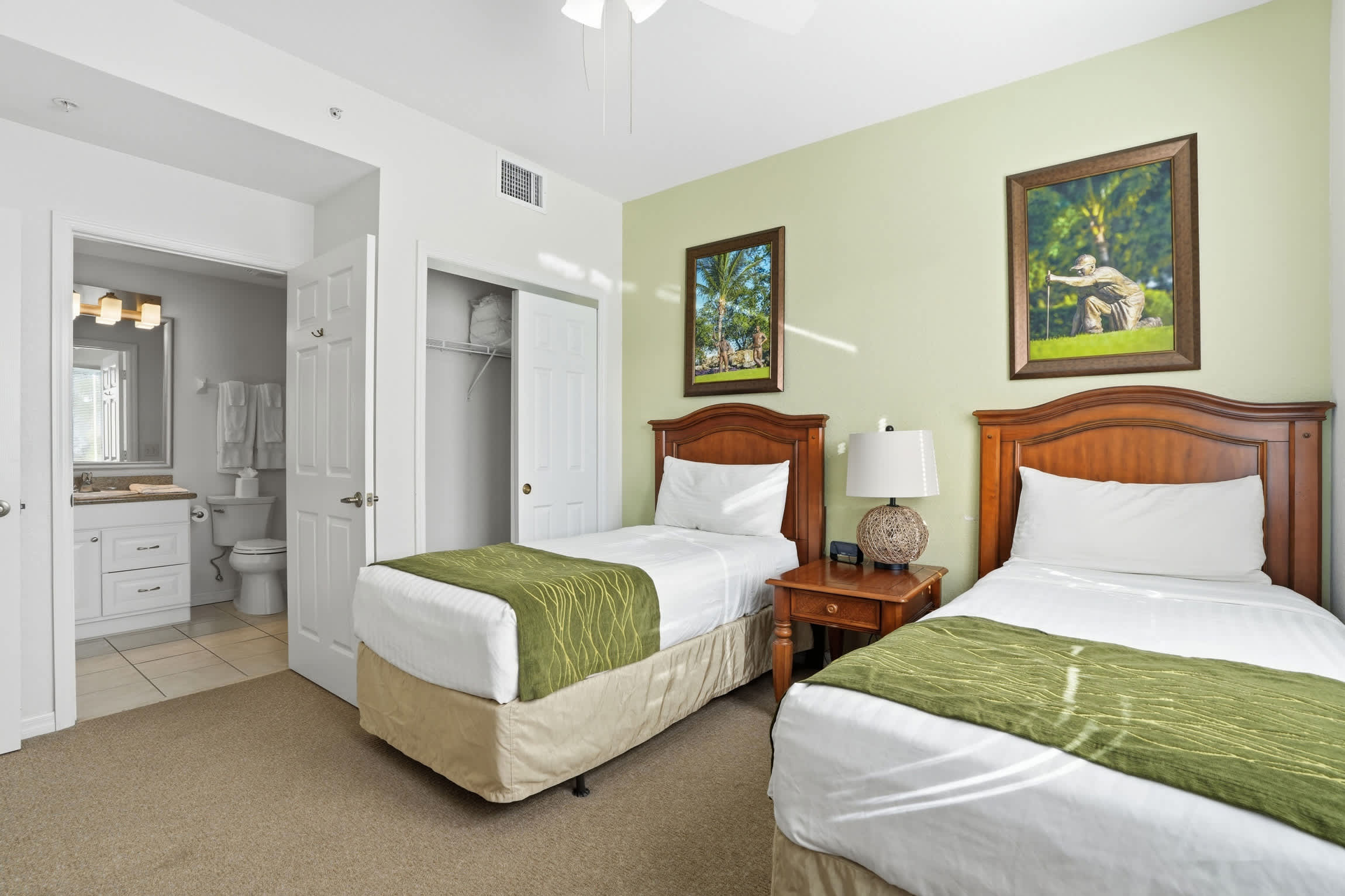 813 Lake and Pool Views First Floor With Desk | Photo 26