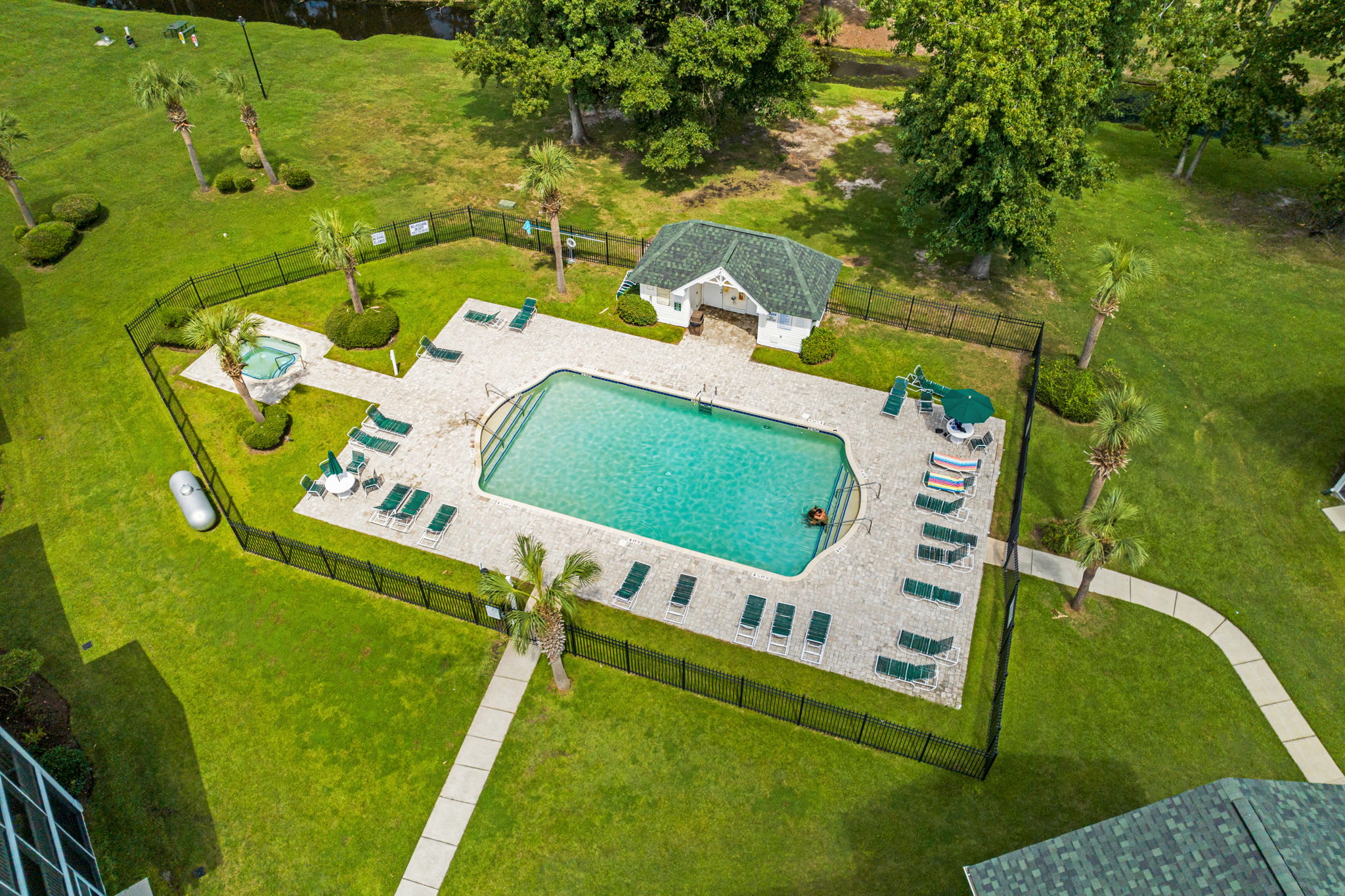 River Oaks Unit 12E | Photo 2