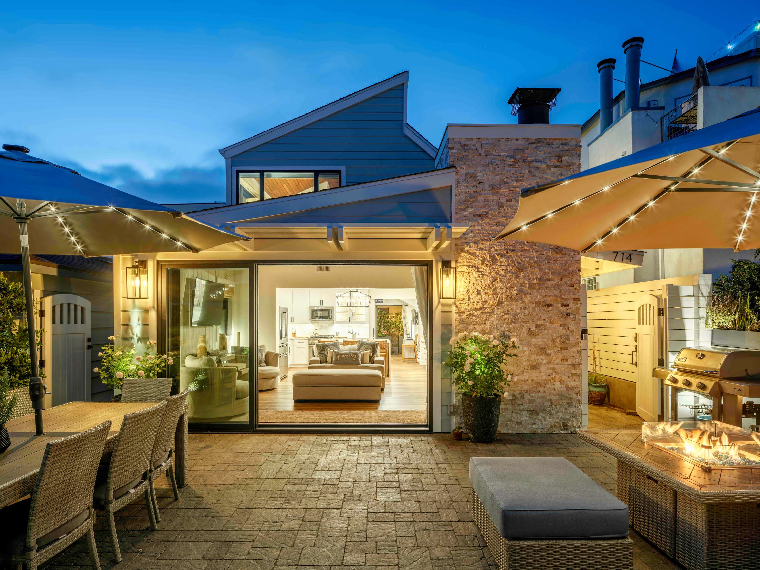 Law St Sunset I Ocean Views , Outdoor Living — San Diego, CA — vacation rental