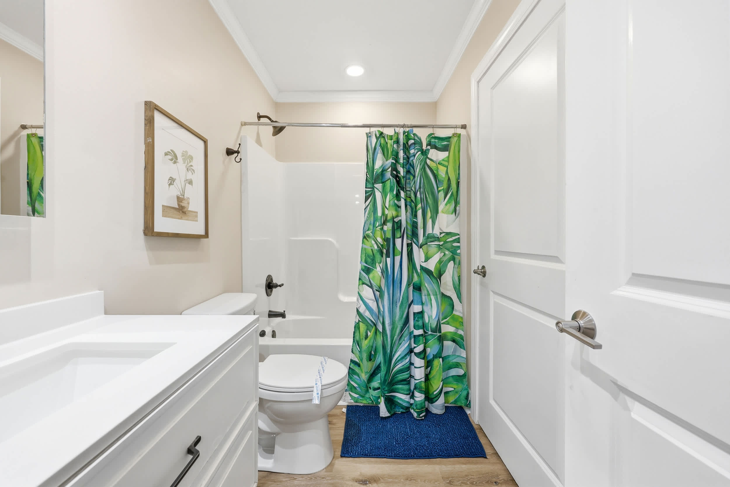 White Lotus Beach Retreat w Pool and Ocean Peek