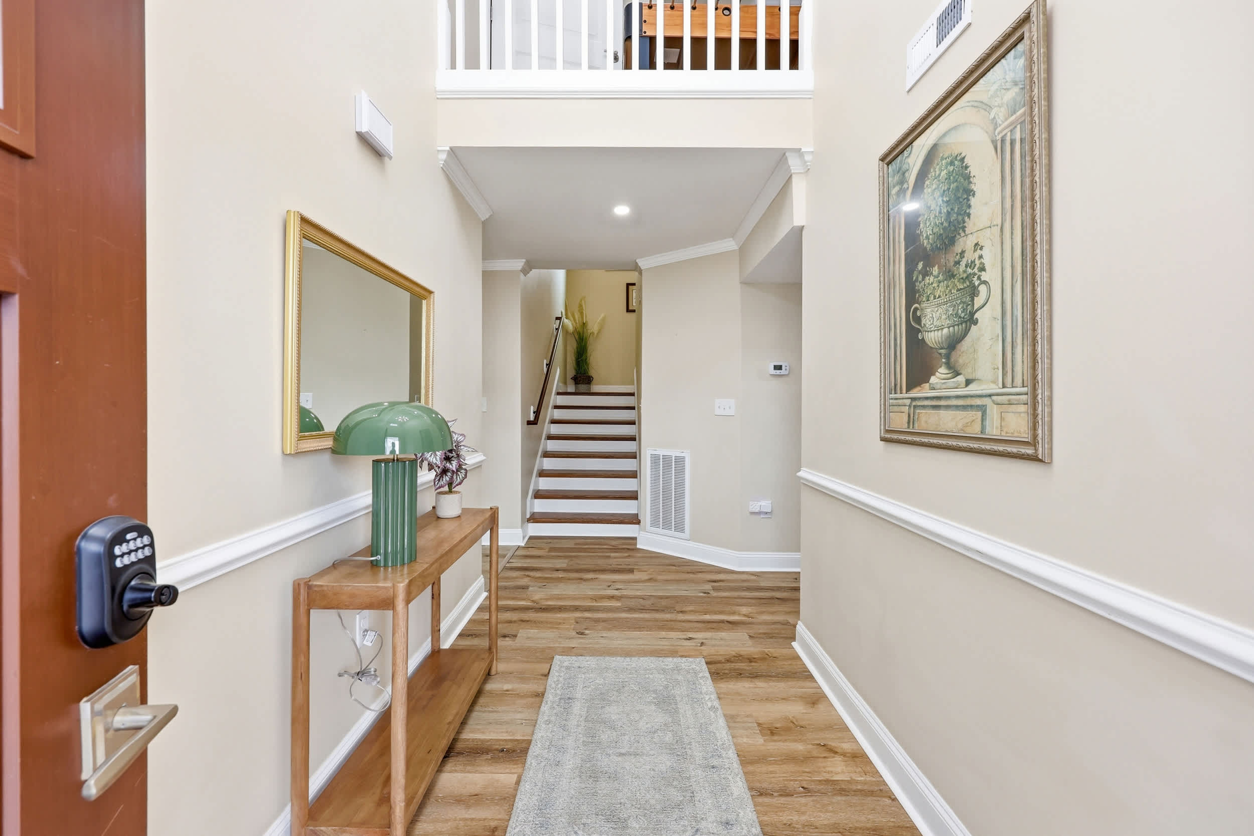 White Lotus Beach Retreat w Pool and Ocean Peek