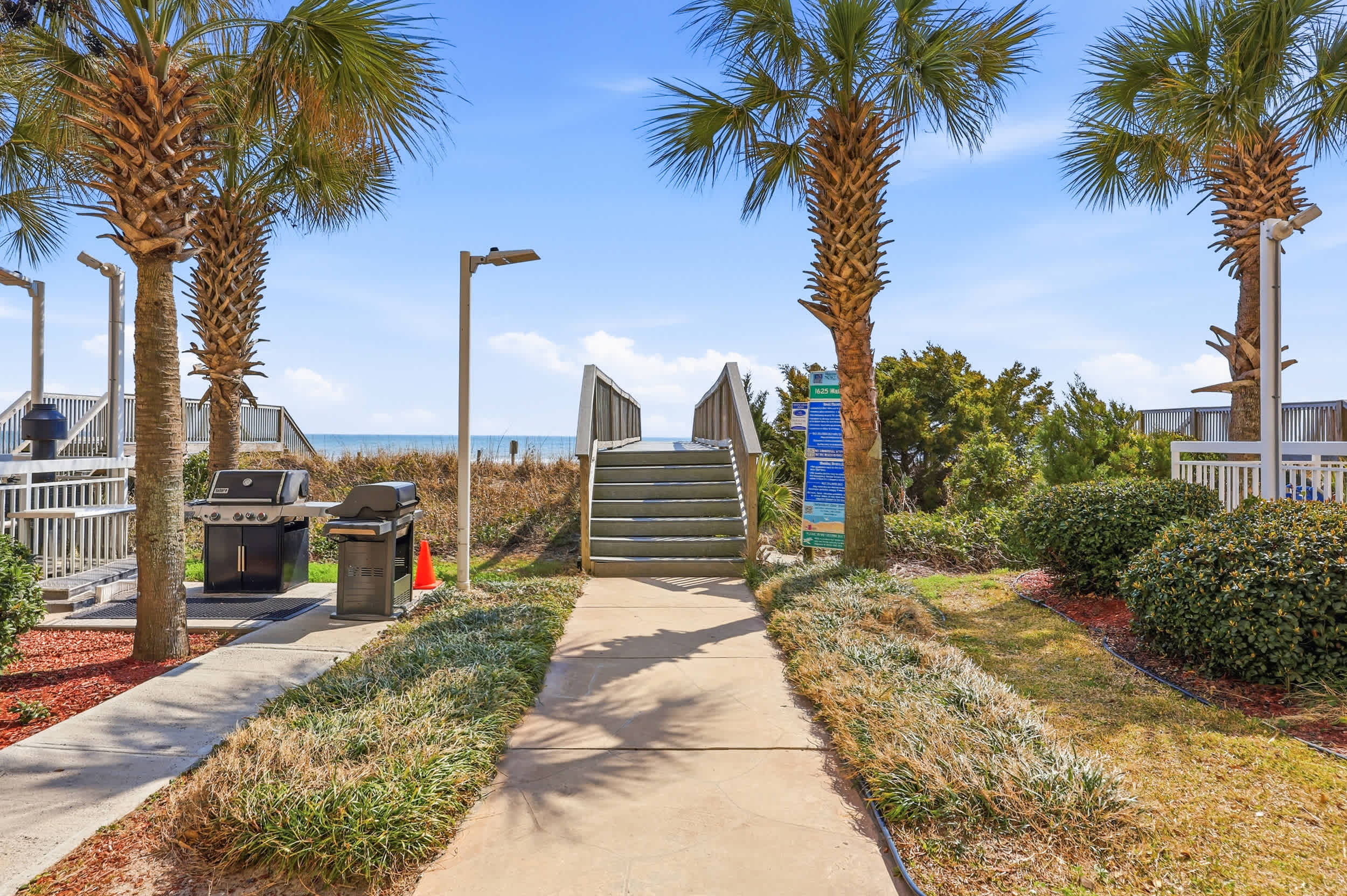 White Lotus Beach Retreat w Pool and Ocean Peek