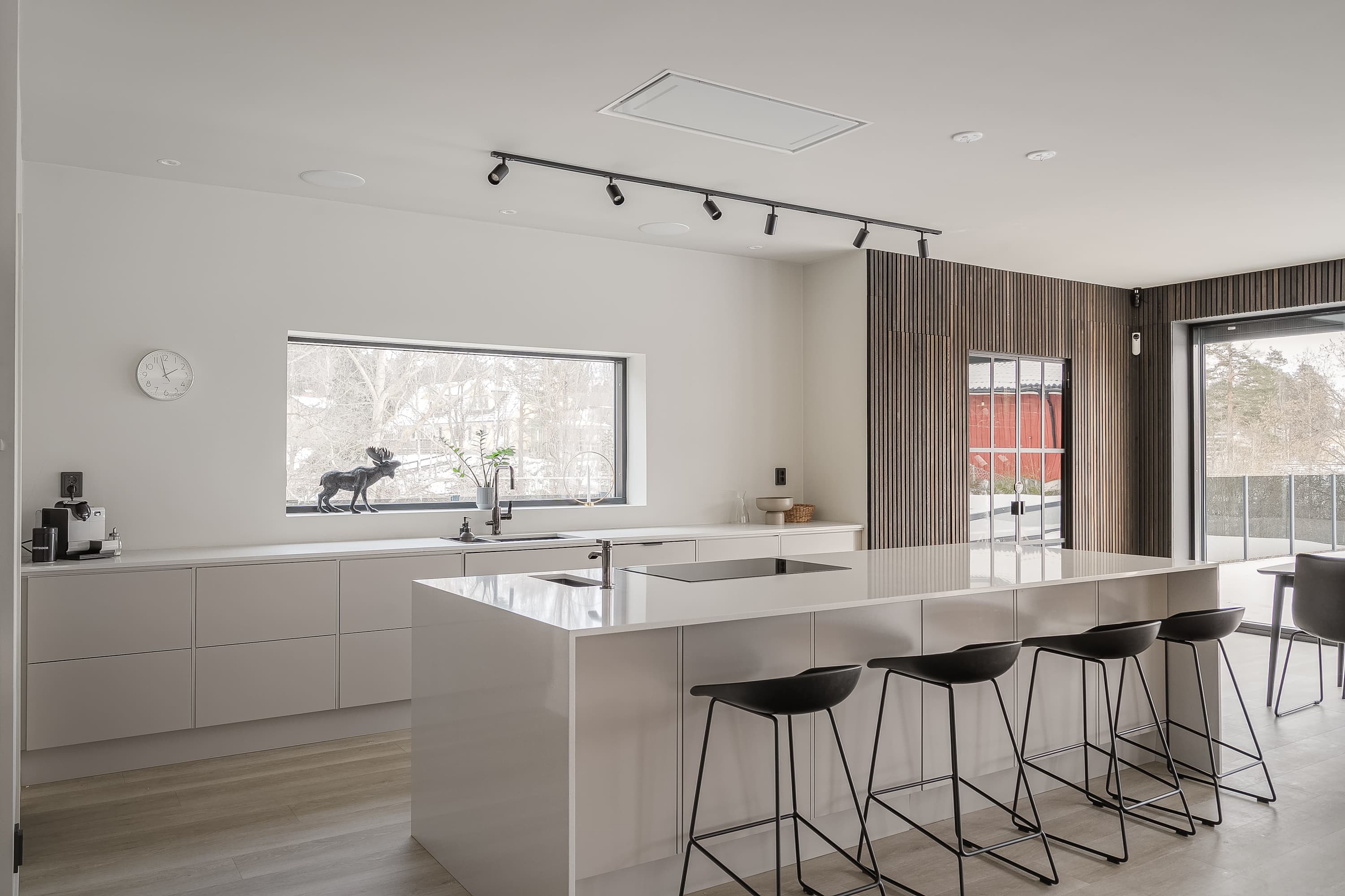 Luxury Villa with Pool & Sauna near Stockholm