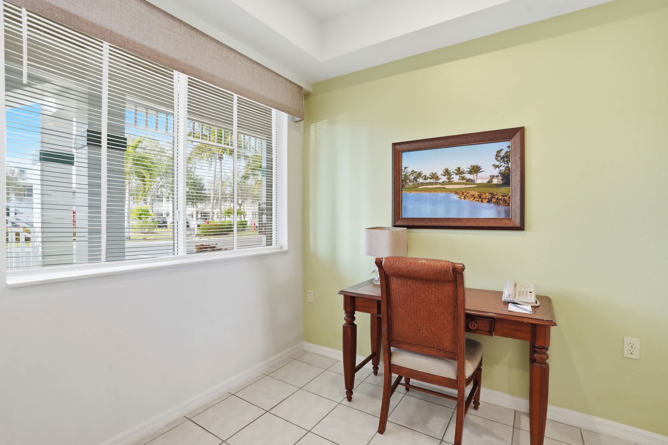 712 First Floor Golf Lake View Villa | Photo 16