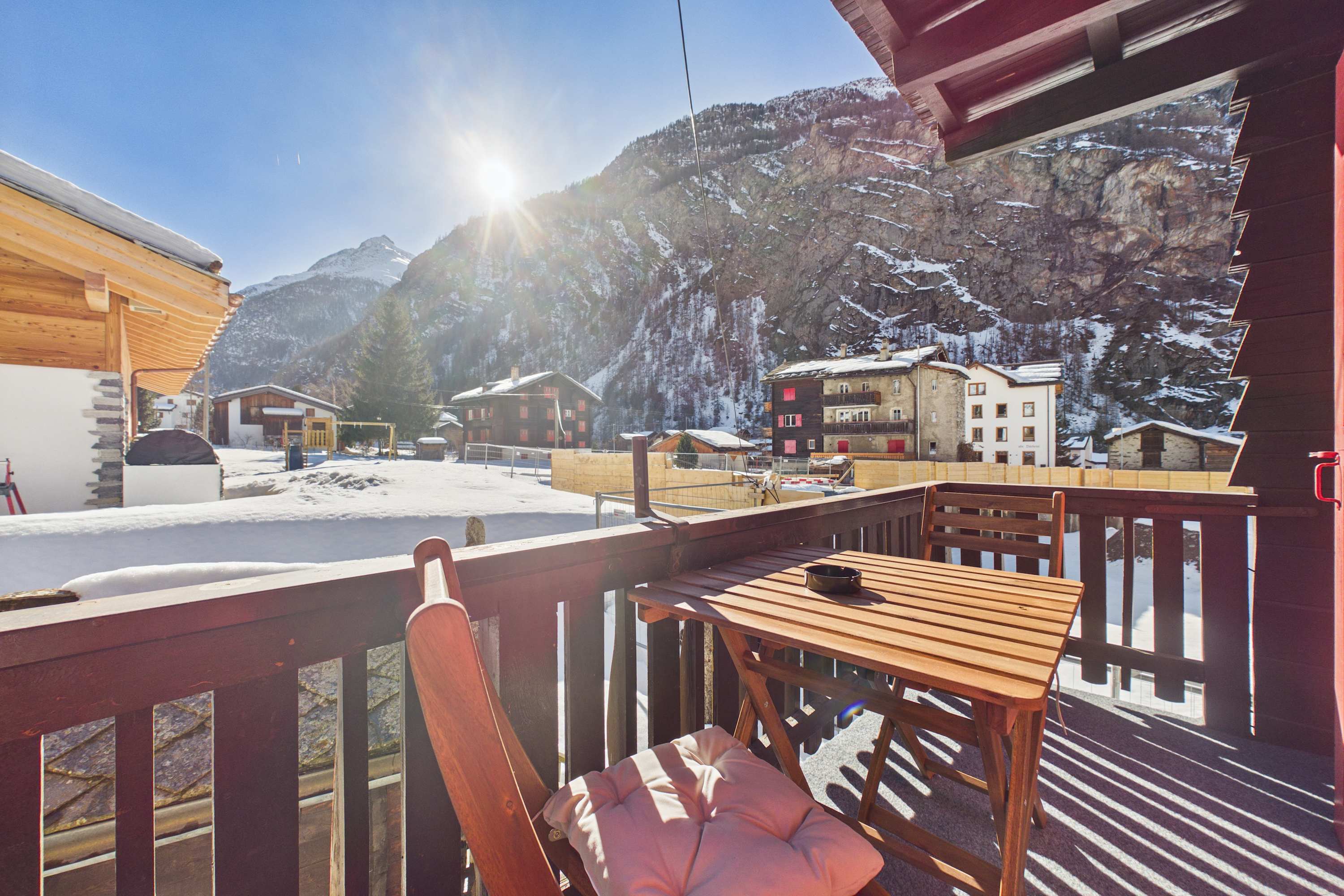Alpine Family Apartment near Zermatt — 12