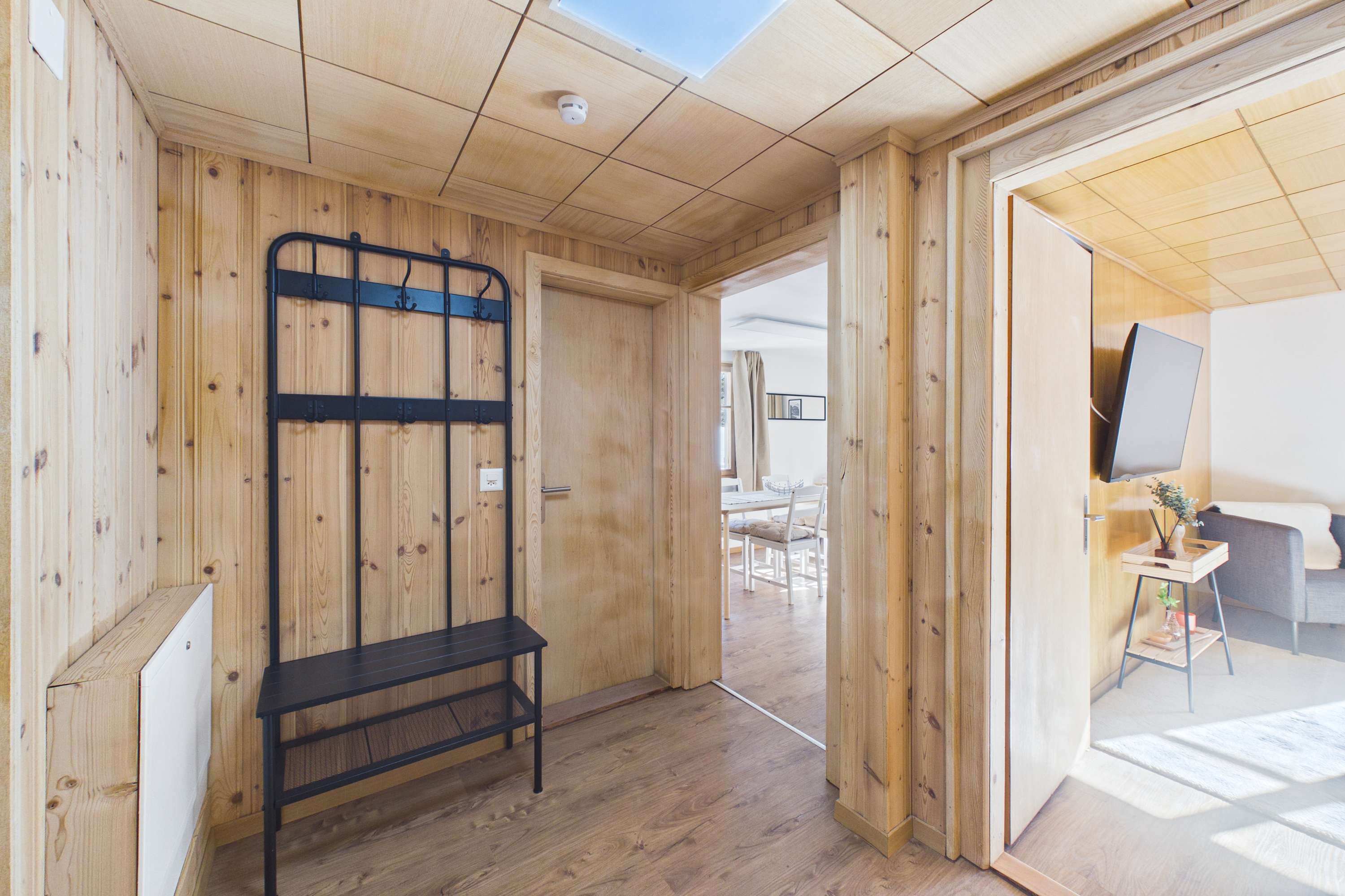 Family Apartment near Zermatt with Views — 9