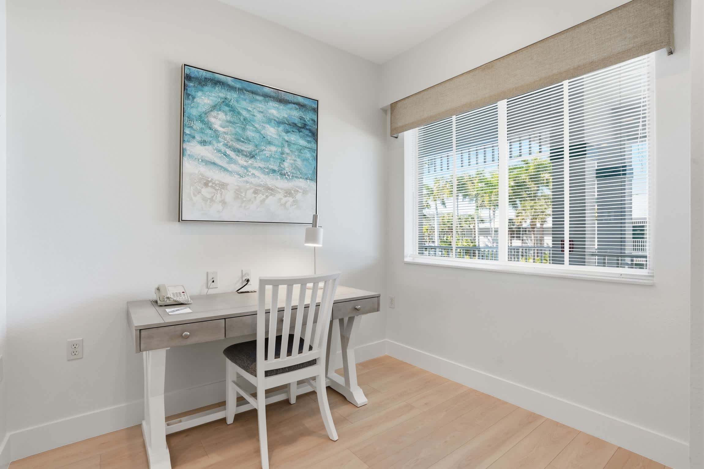 525 Golf and Lake Views Updated 1st Floor Villa | Photo 14