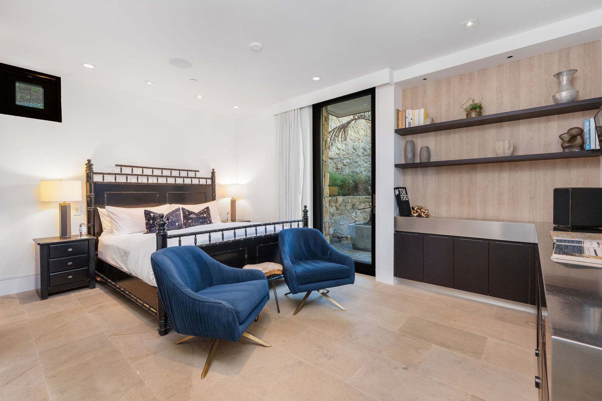 A luxury Malibu retreat perfect for relaxing seaside vacations