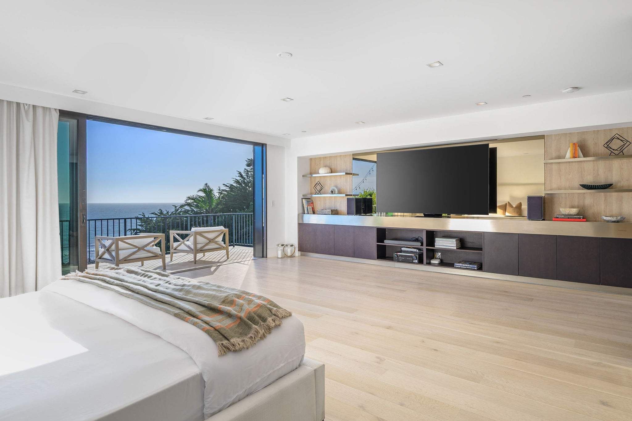 One of the most unique Malibu vacation homes overlooking the Pacific.