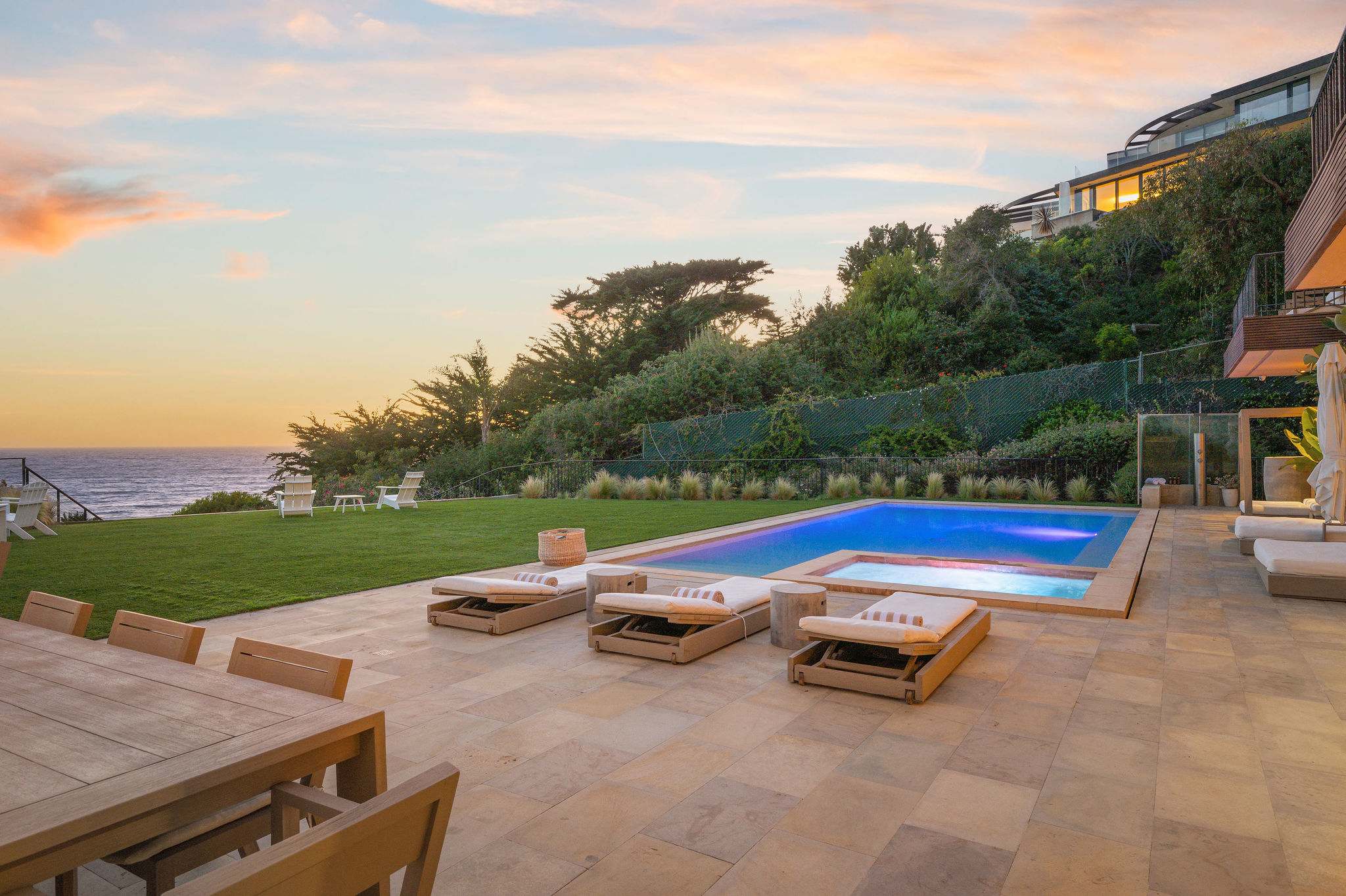 A peaceful lawn overlooking the Malibu shoreline below.