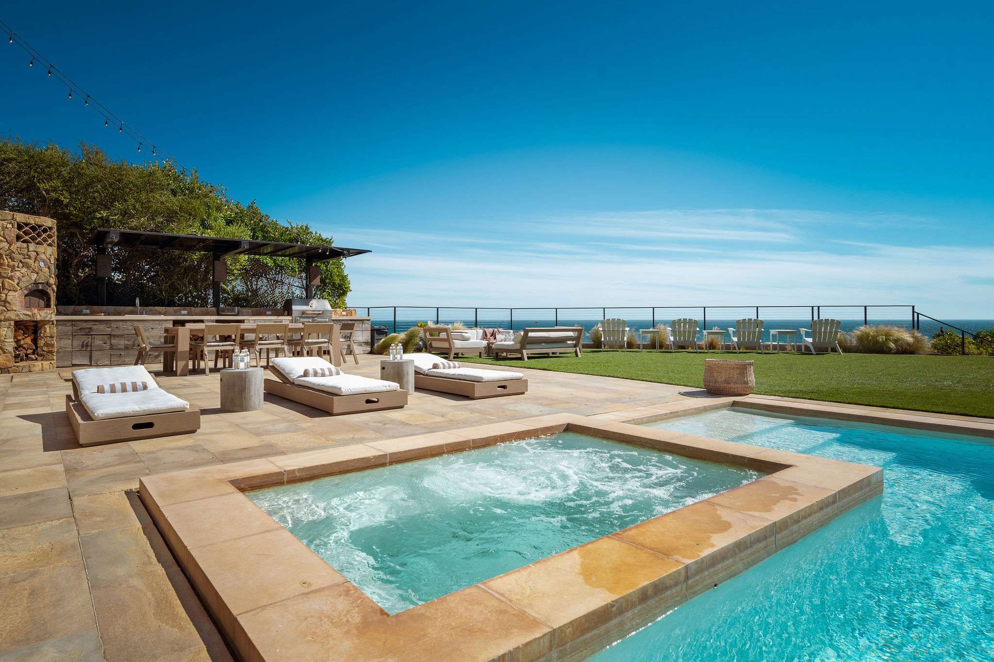 The perfect place to unwind with Malibu’s ocean breeze.