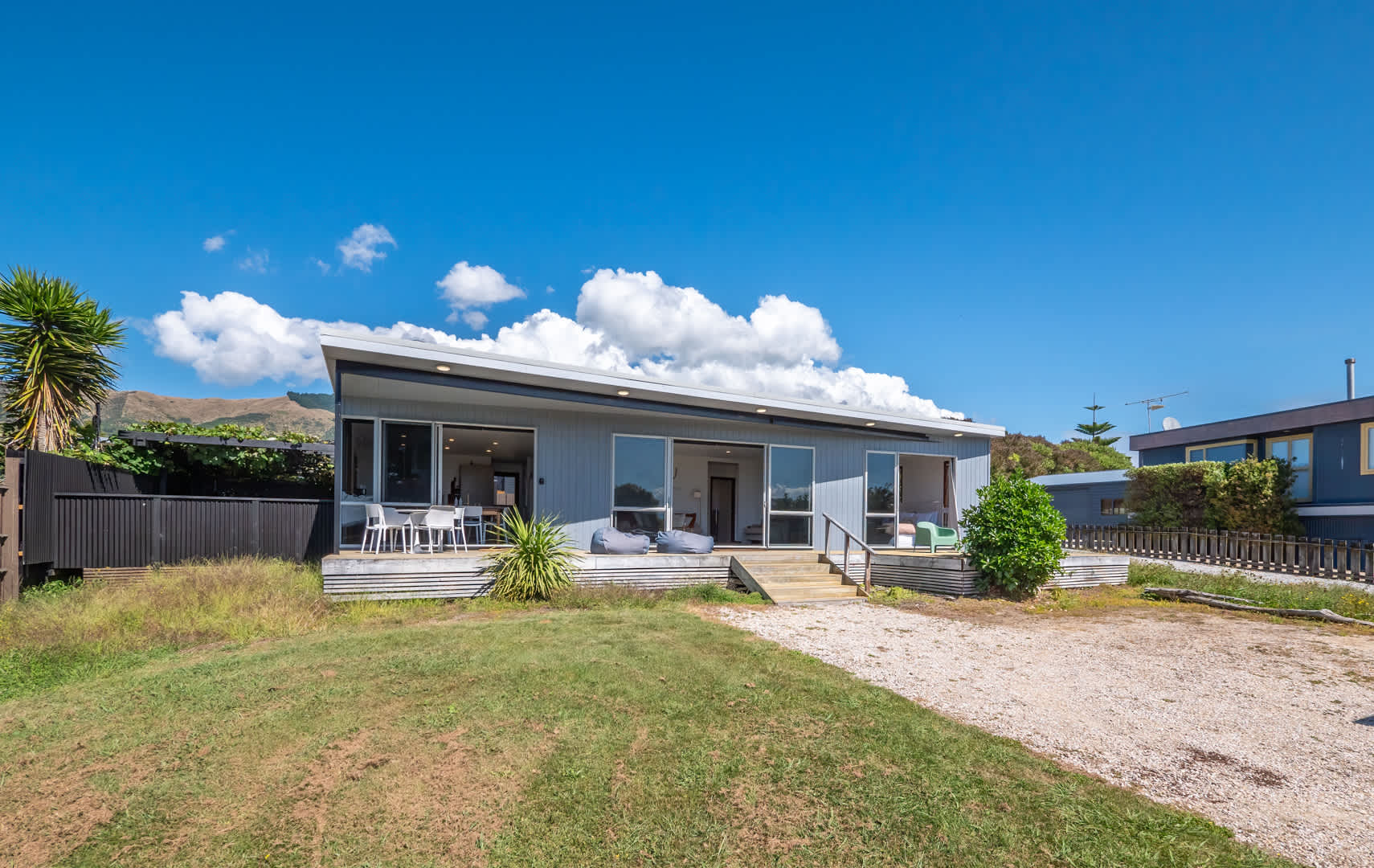 Pohara's Beachside Bliss