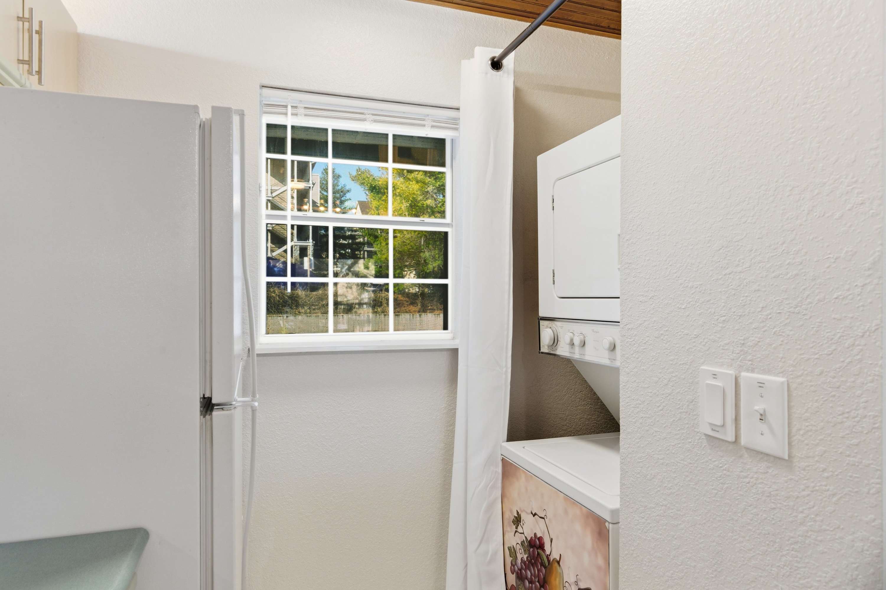 Branson Breeze Escape 7