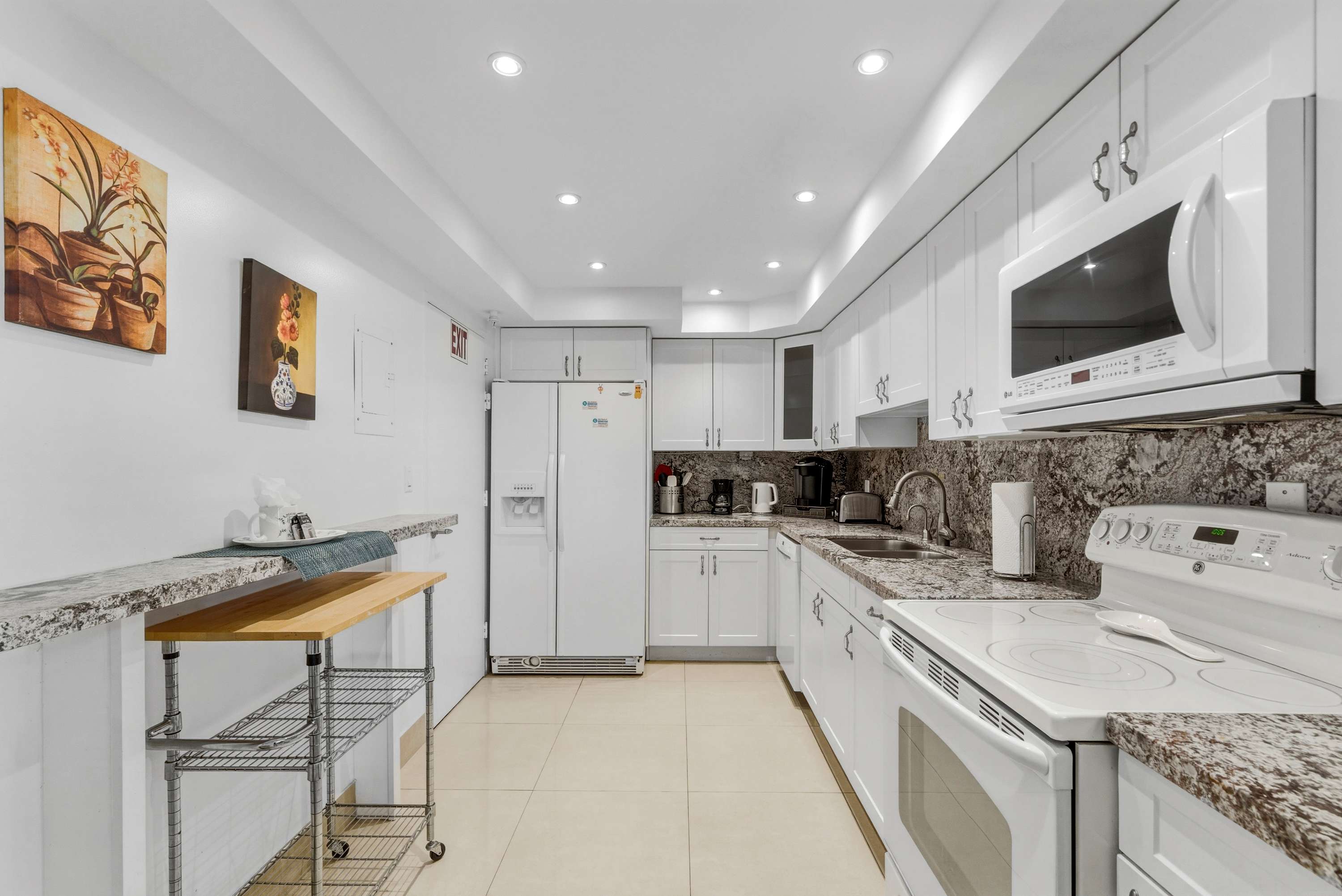 Oceanfront Condo with Direct Beach Access