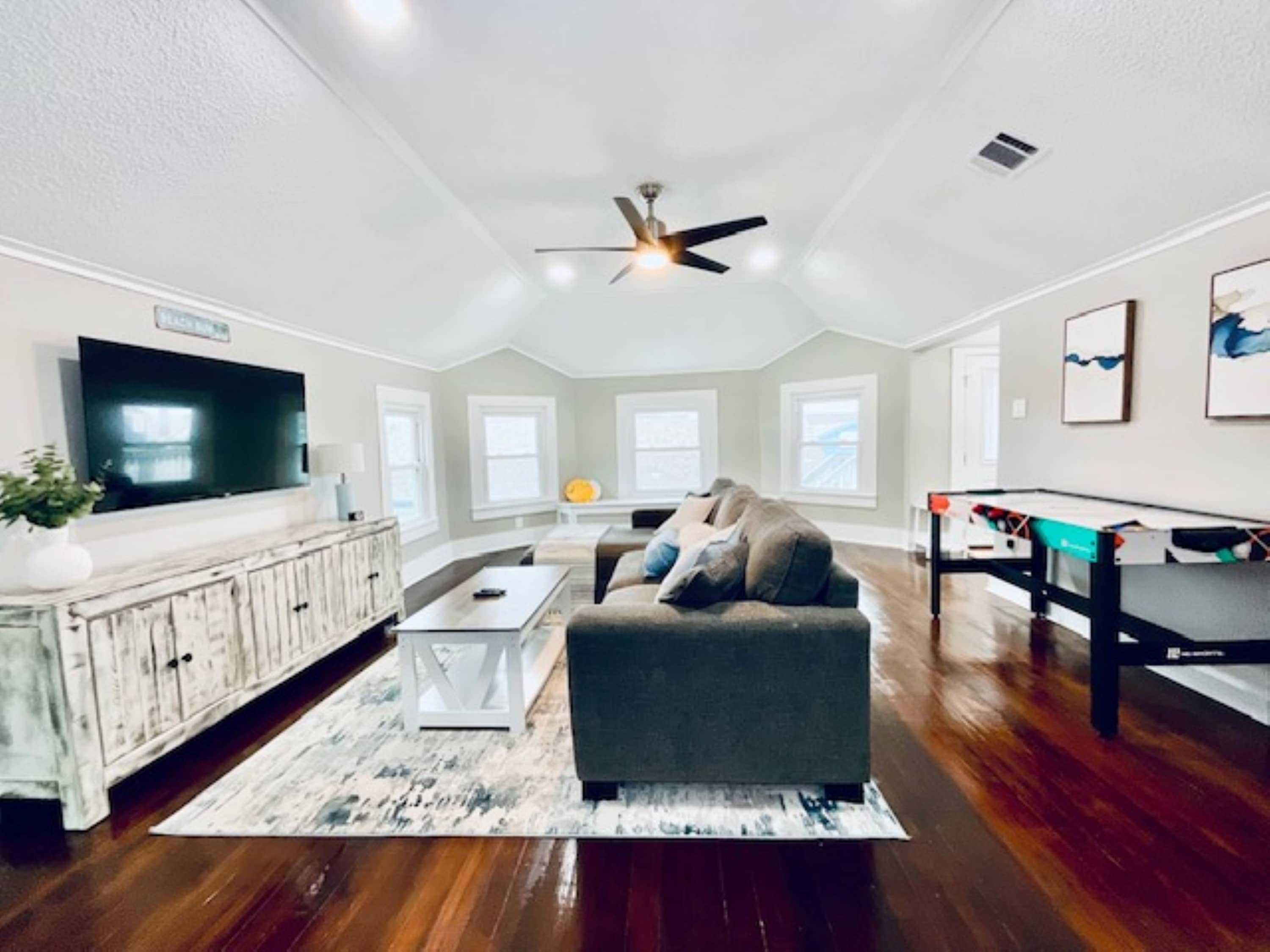 Coastal Cove Near Beach 6