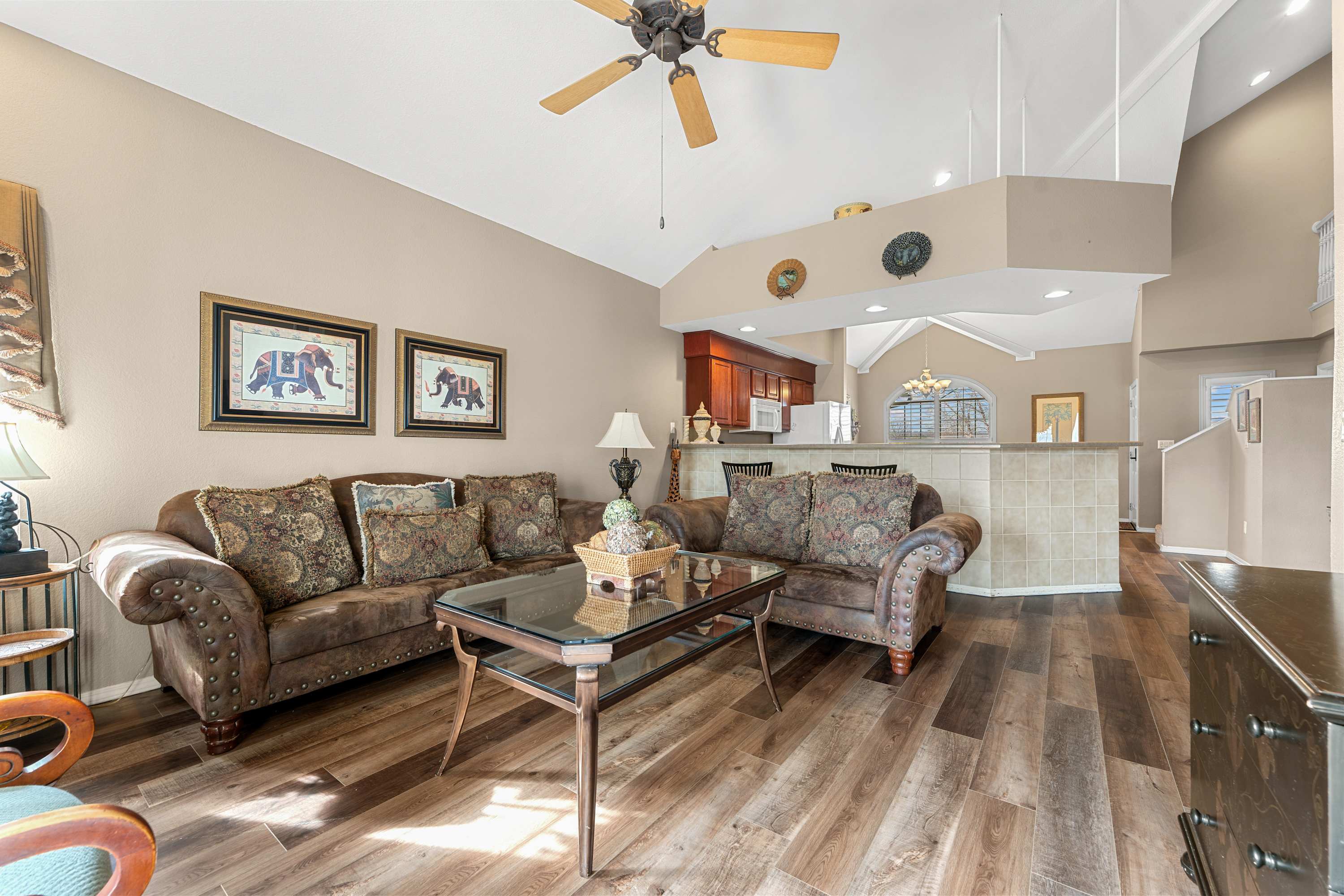 Cozy and spacious living area with TV