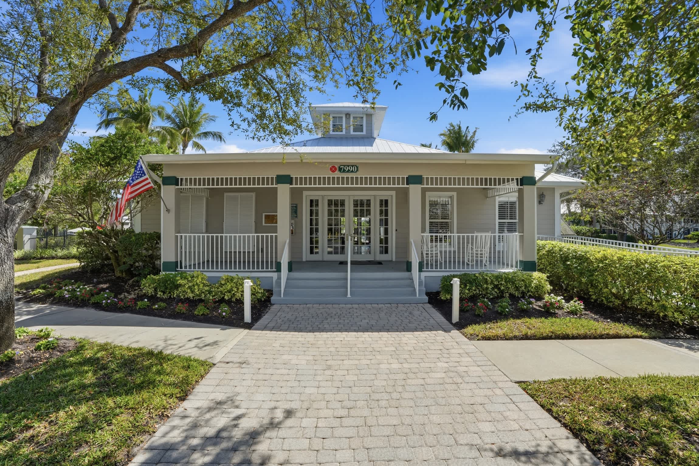 1325 Beautiful Golf Course Views Sleeps 6 | Photo 35