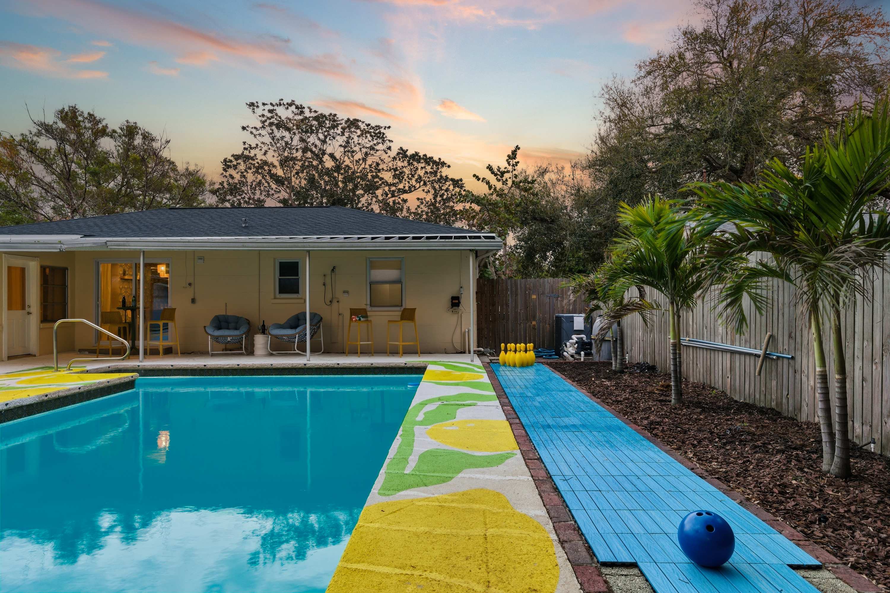 Heated Pool! Playground Mini Golf Sport Court