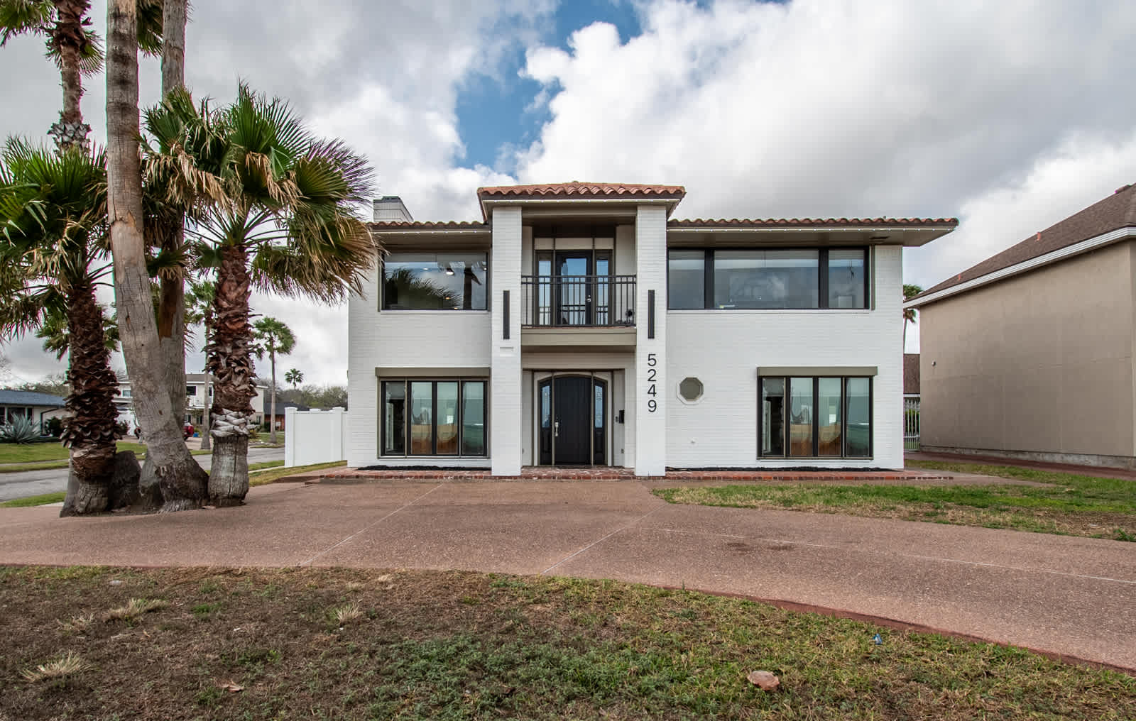 Coastal Paradise Beachfront House with Private Pool & Stunning Views! — Corpus Christi, TX — vacation rental