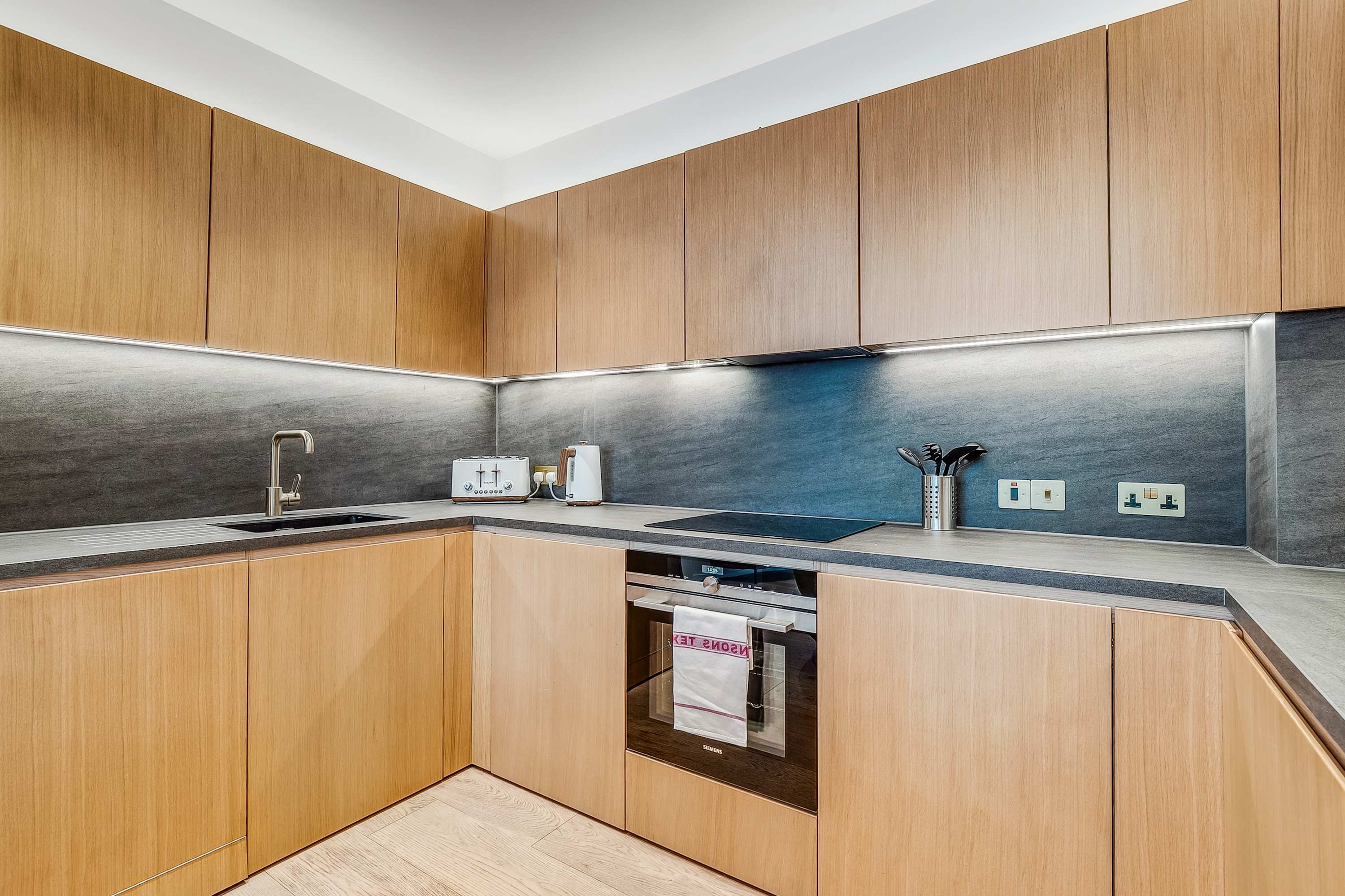 Delightful 2BR Flat in London