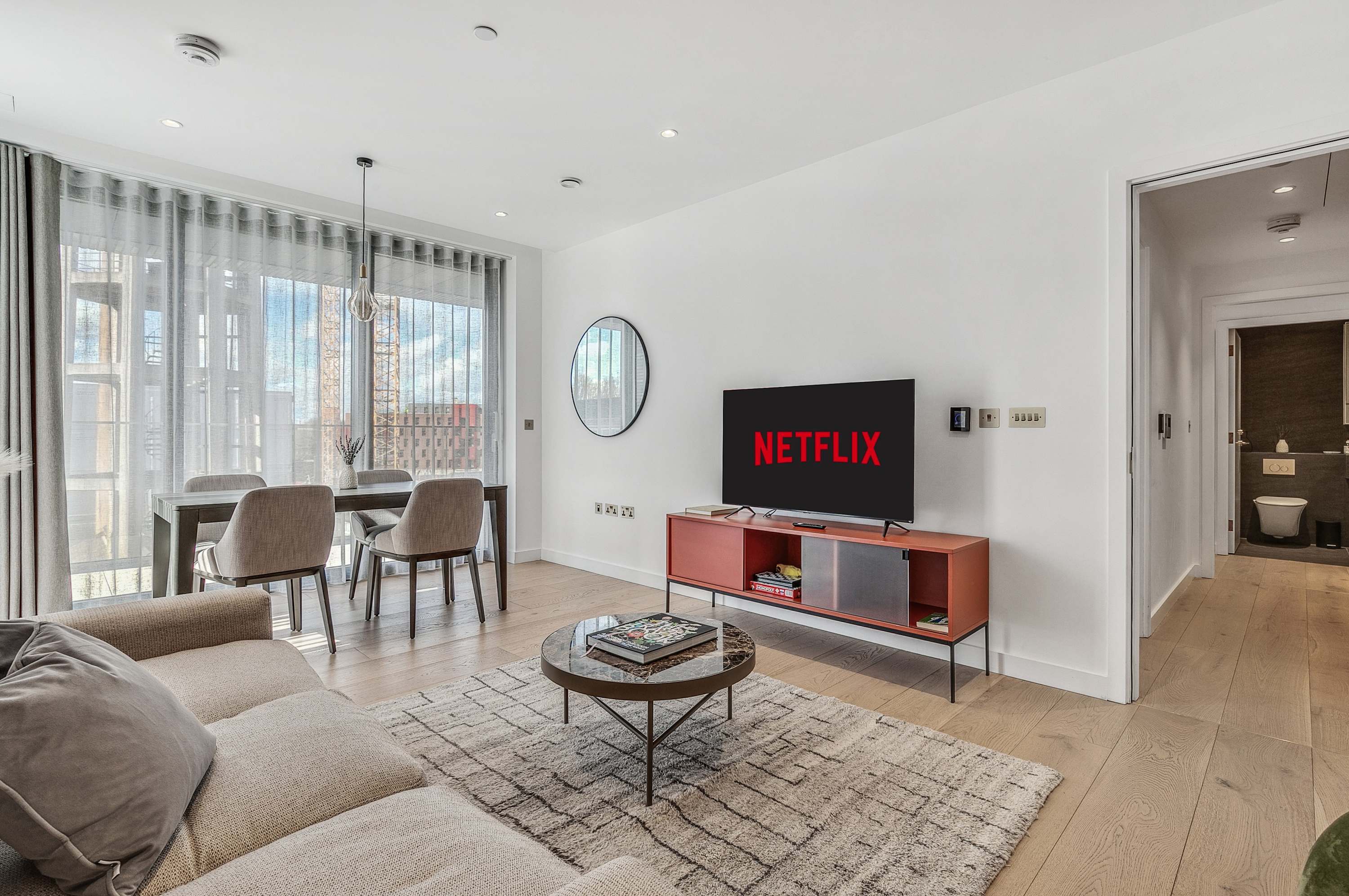 2 Bedrooms with King beds and Sofa with 2 Bathrooms