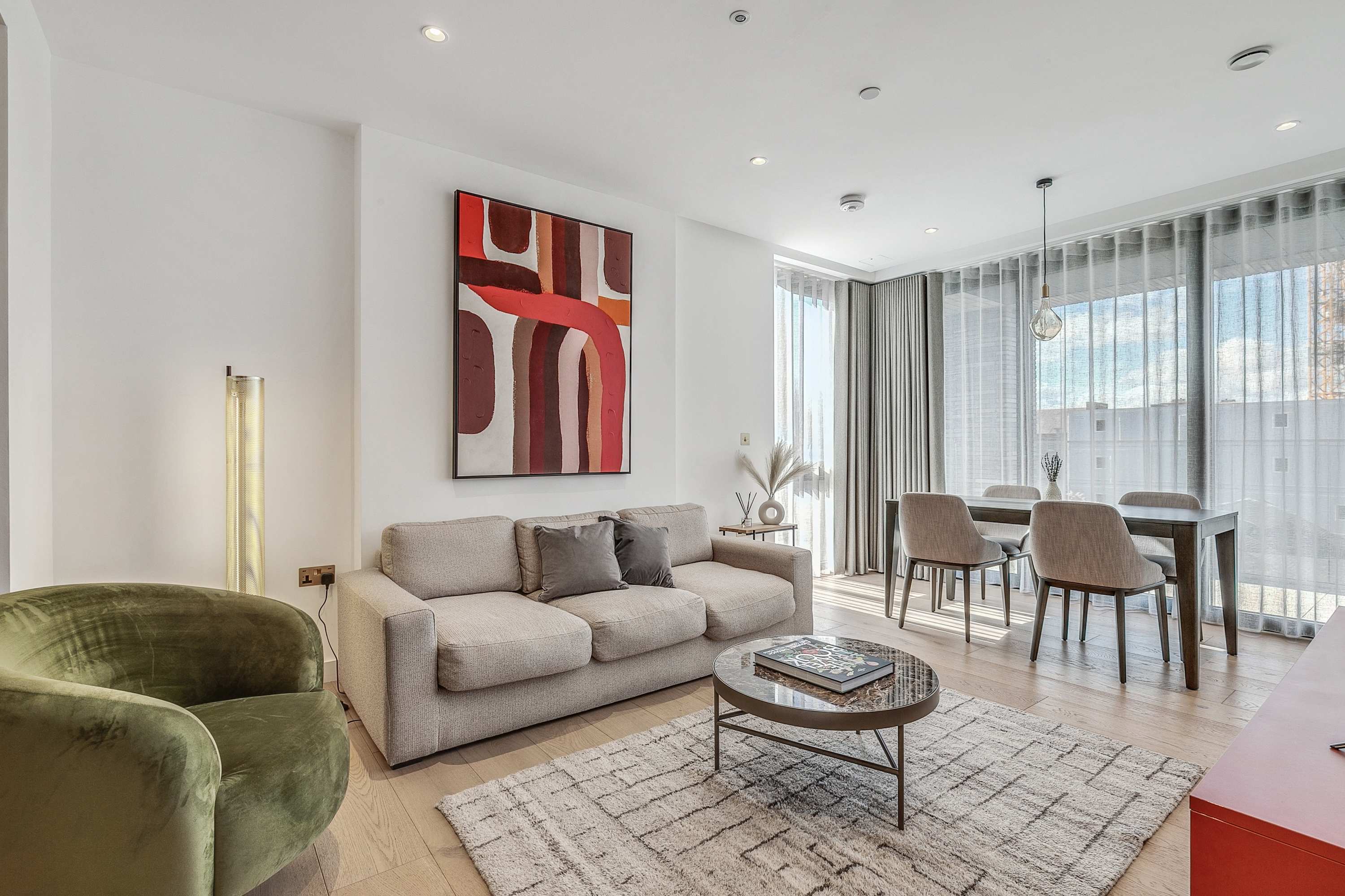 2 Bedrooms with King beds and Sofa with 2 Bathrooms