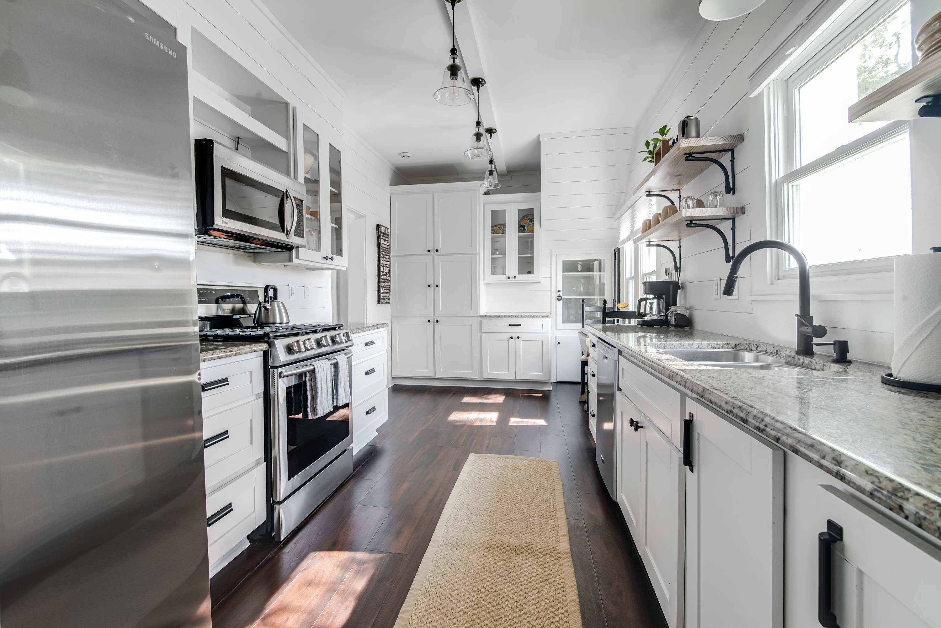 The Main Street House, in the heart of Marble Falls | Photo 23