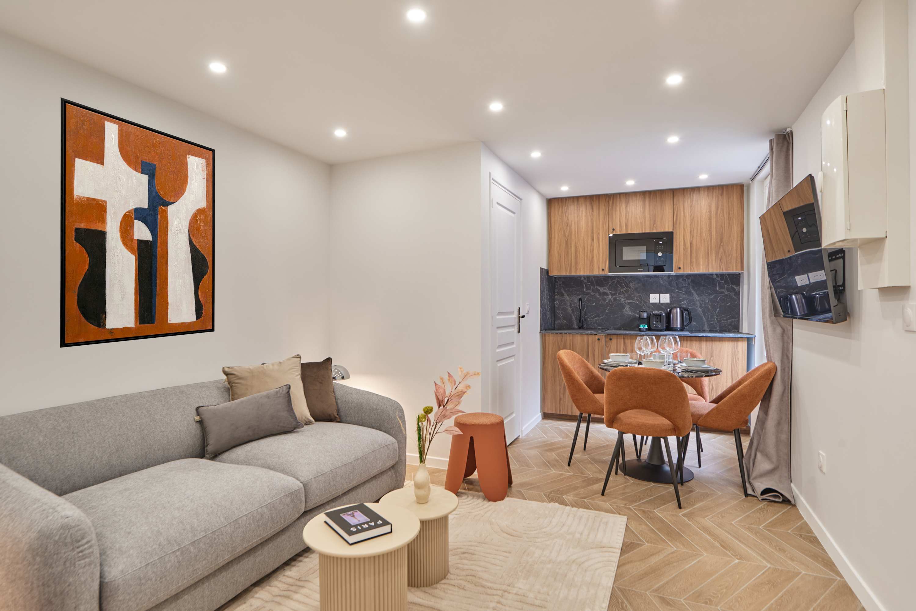 Modern Suite Center of Paris Montmartre — Paris, Île-de-France — vacation rental