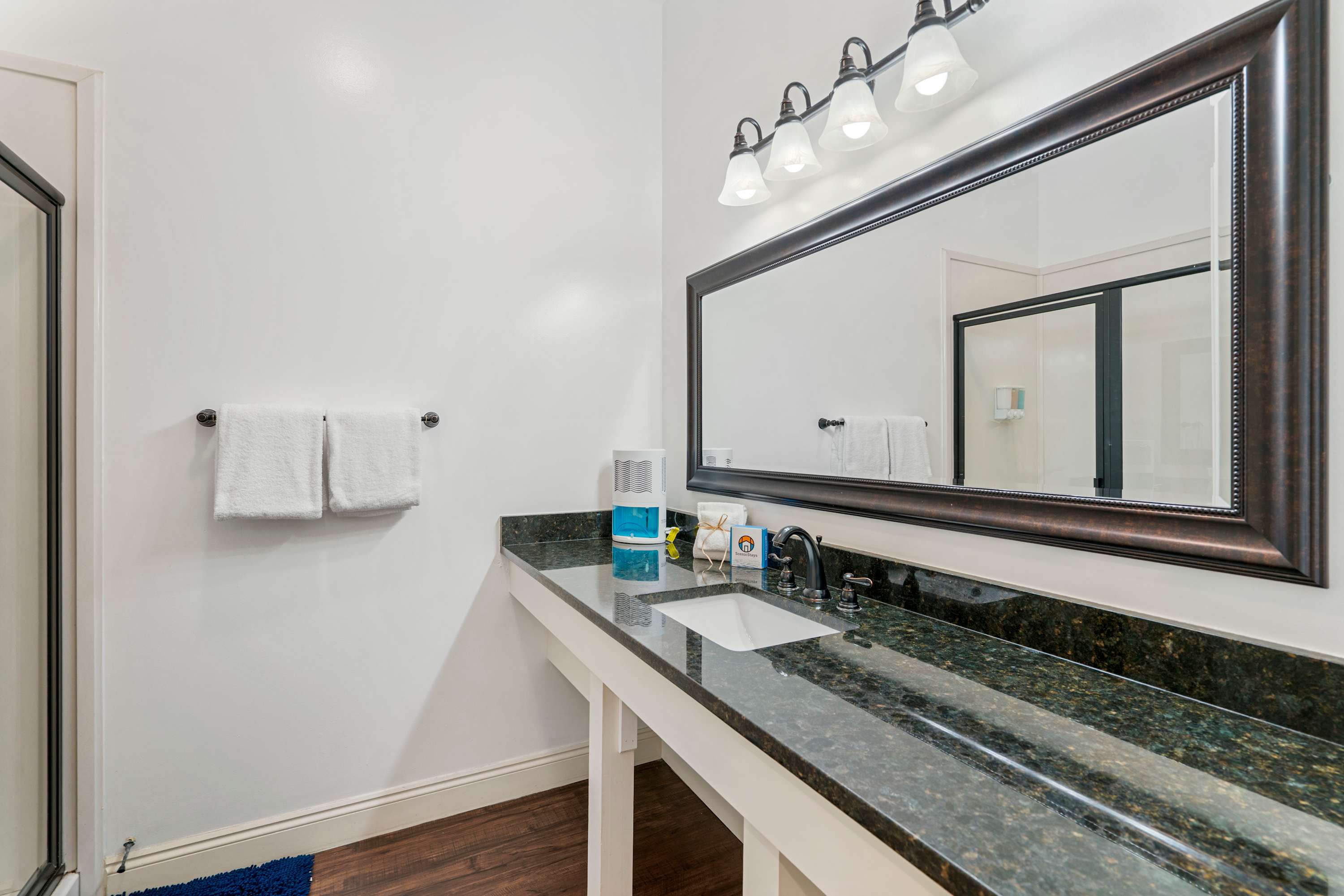 30A Inn Suites Signature Queen Studio 2 2