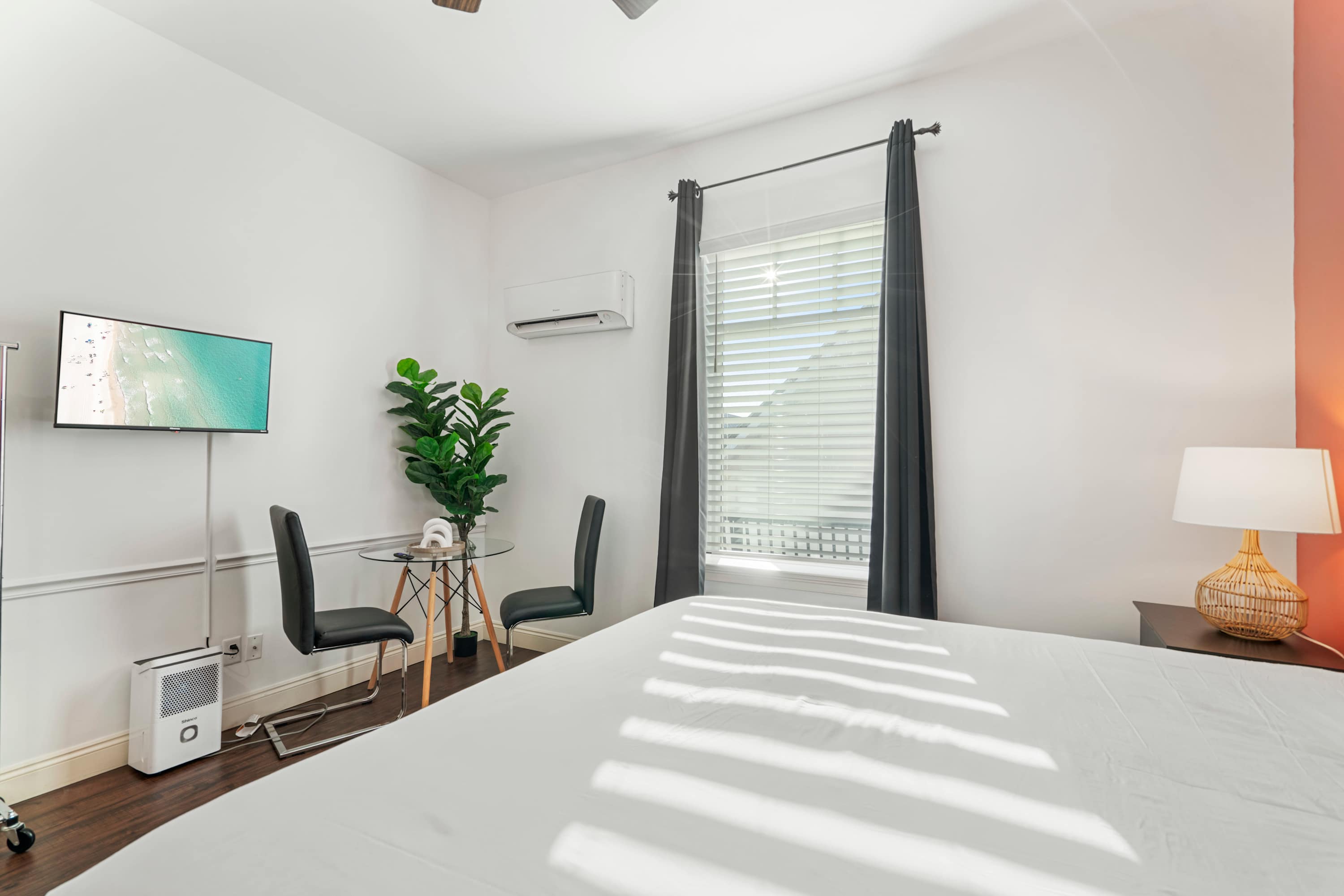 30A Inn Suites Signature King Standard 36 | Photo 4