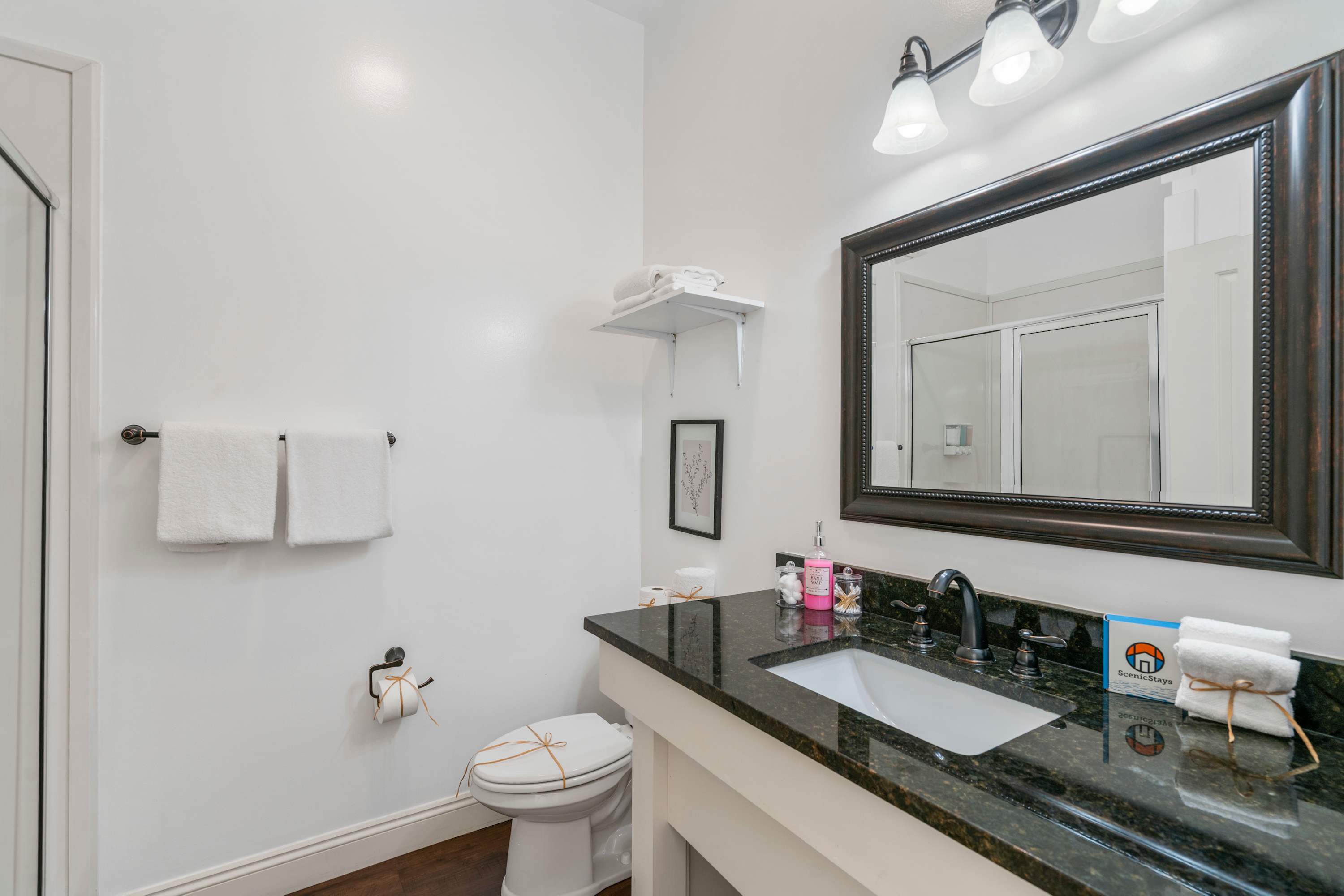 30A Inn Suites Signature King Standard 37 2