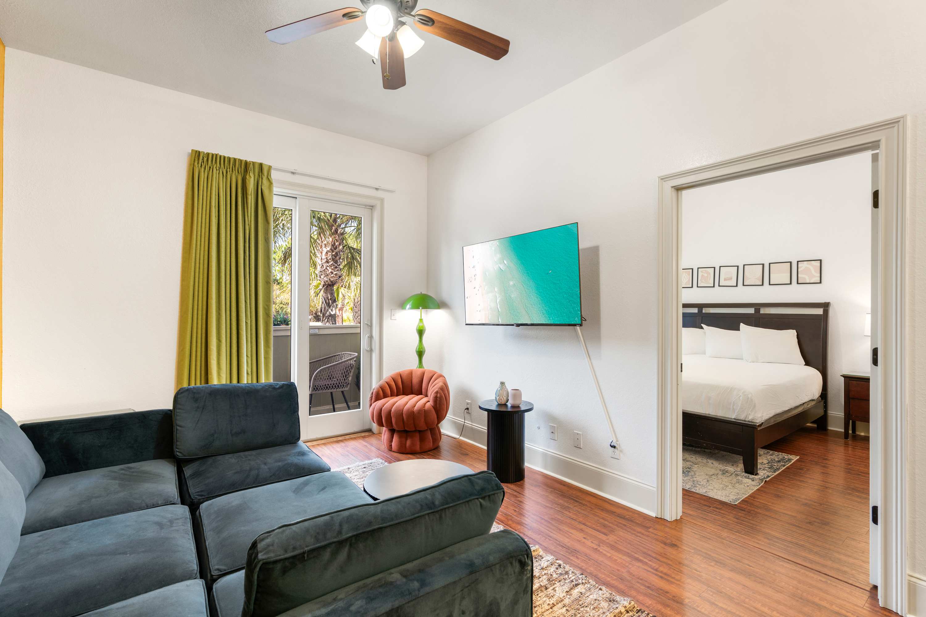 30A Inn Suites Signature King Suite 105 | Photo 3