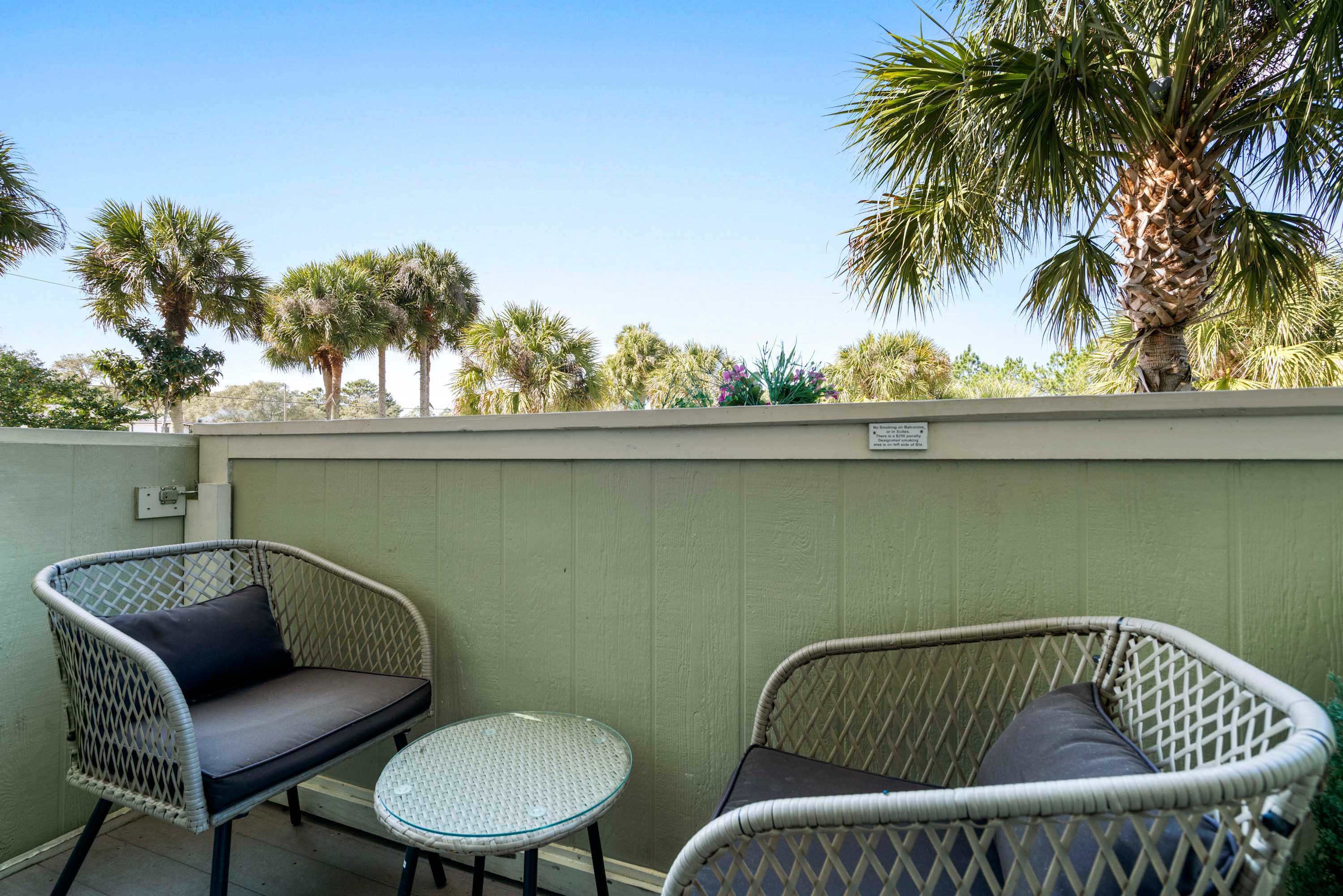30A Inn Suites Signature King Suite 105 | Photo 10