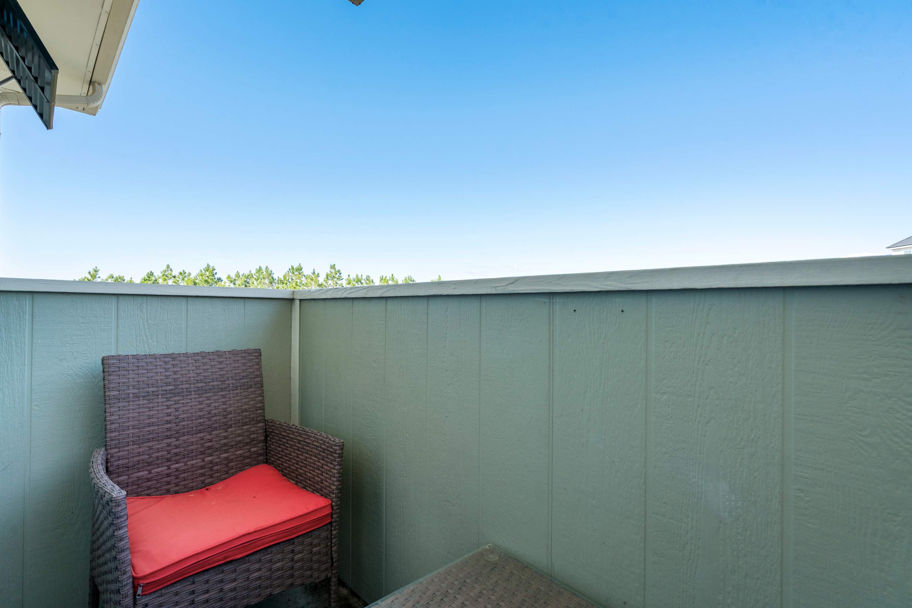 30A Inn Suites Signature King Suite 303 | Photo 10