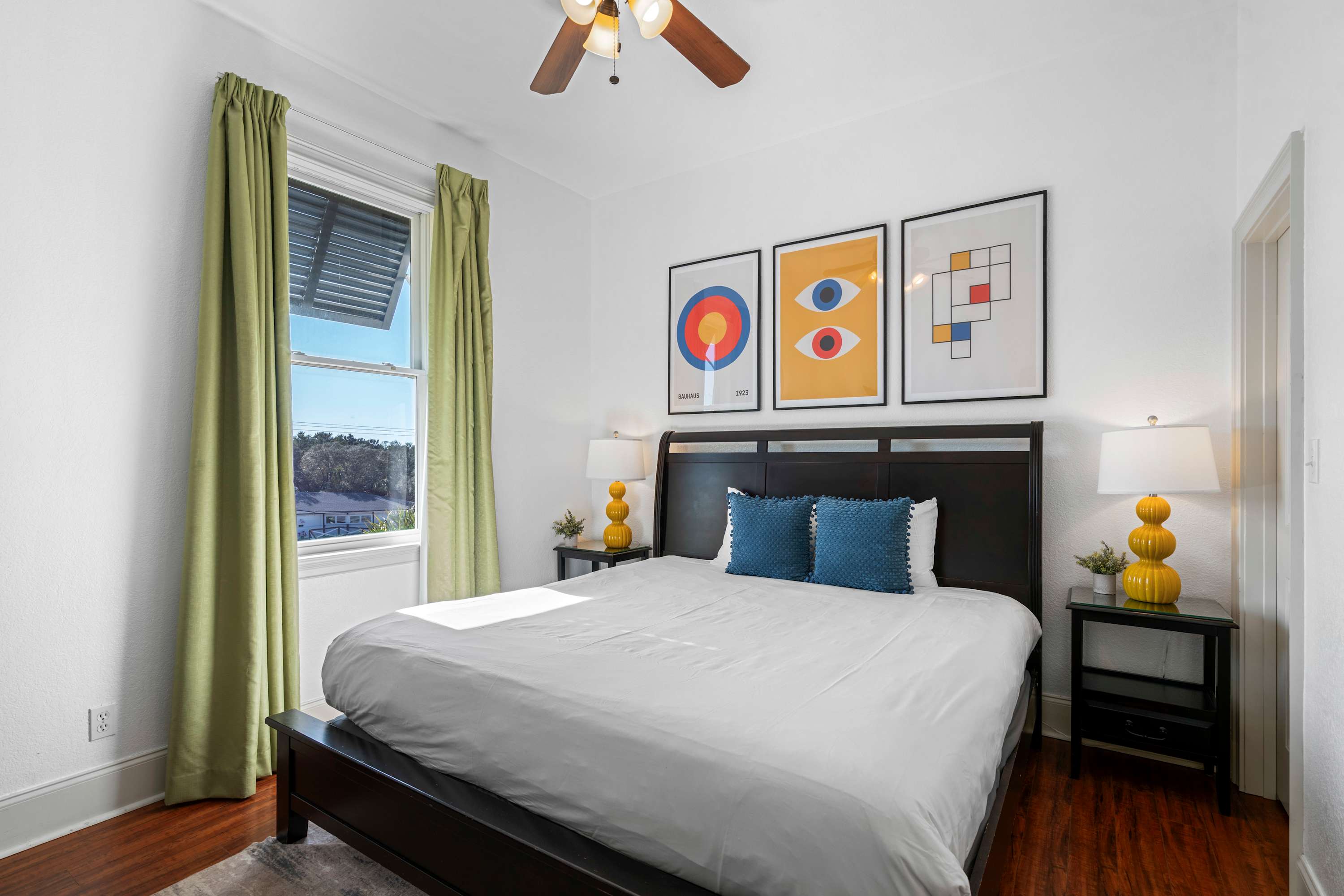 30A Inn Suites Signature King Suite 304 | Photo 6