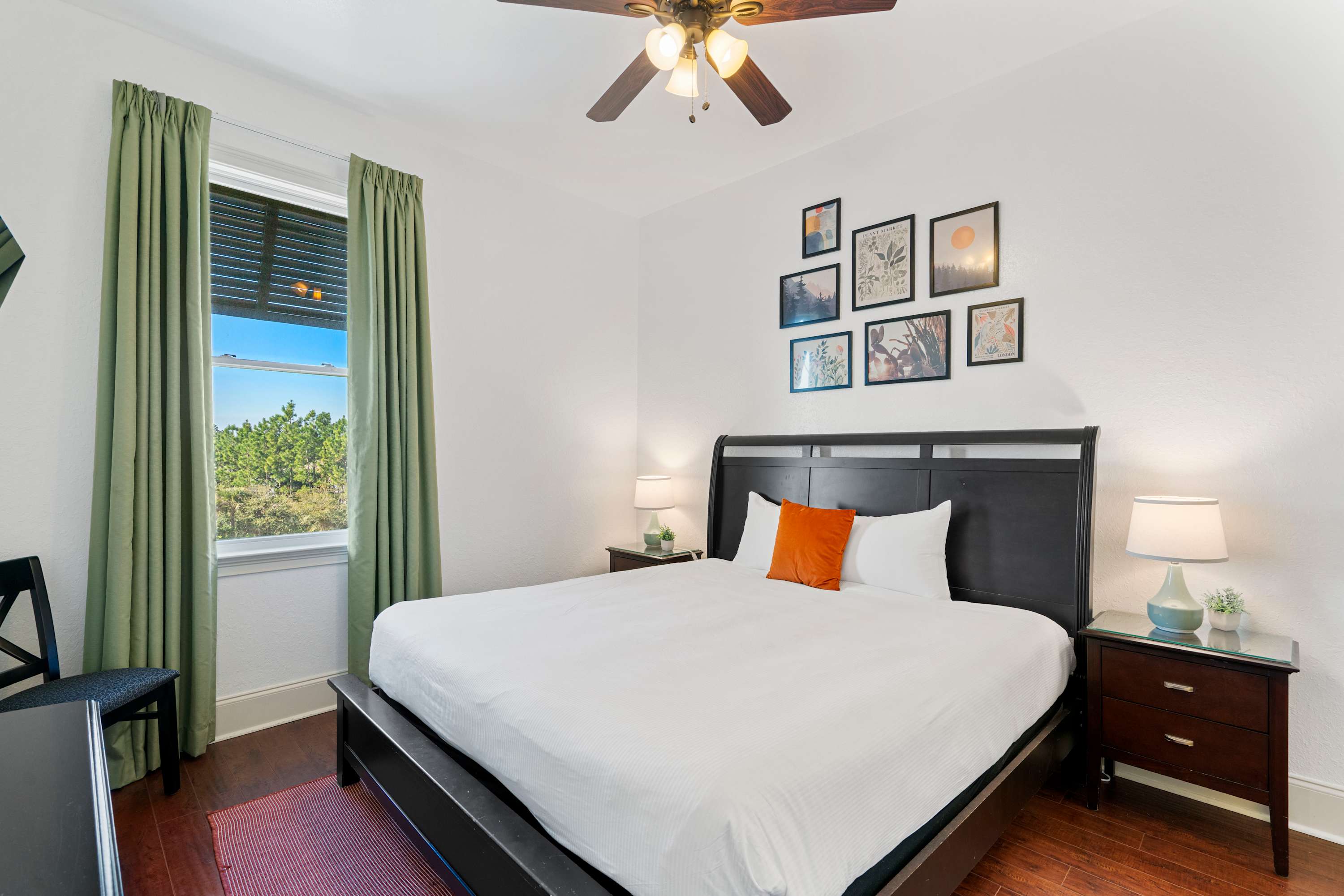 30A Inn Suites Signature King Suite 305 | Photo 7