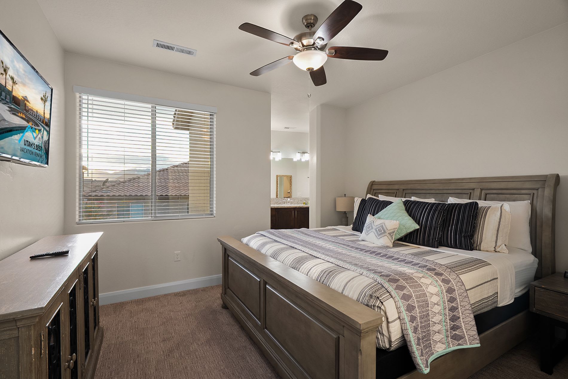 53 - Red Rock Adventure Oasis in St George with Hot Tub | Photo 8