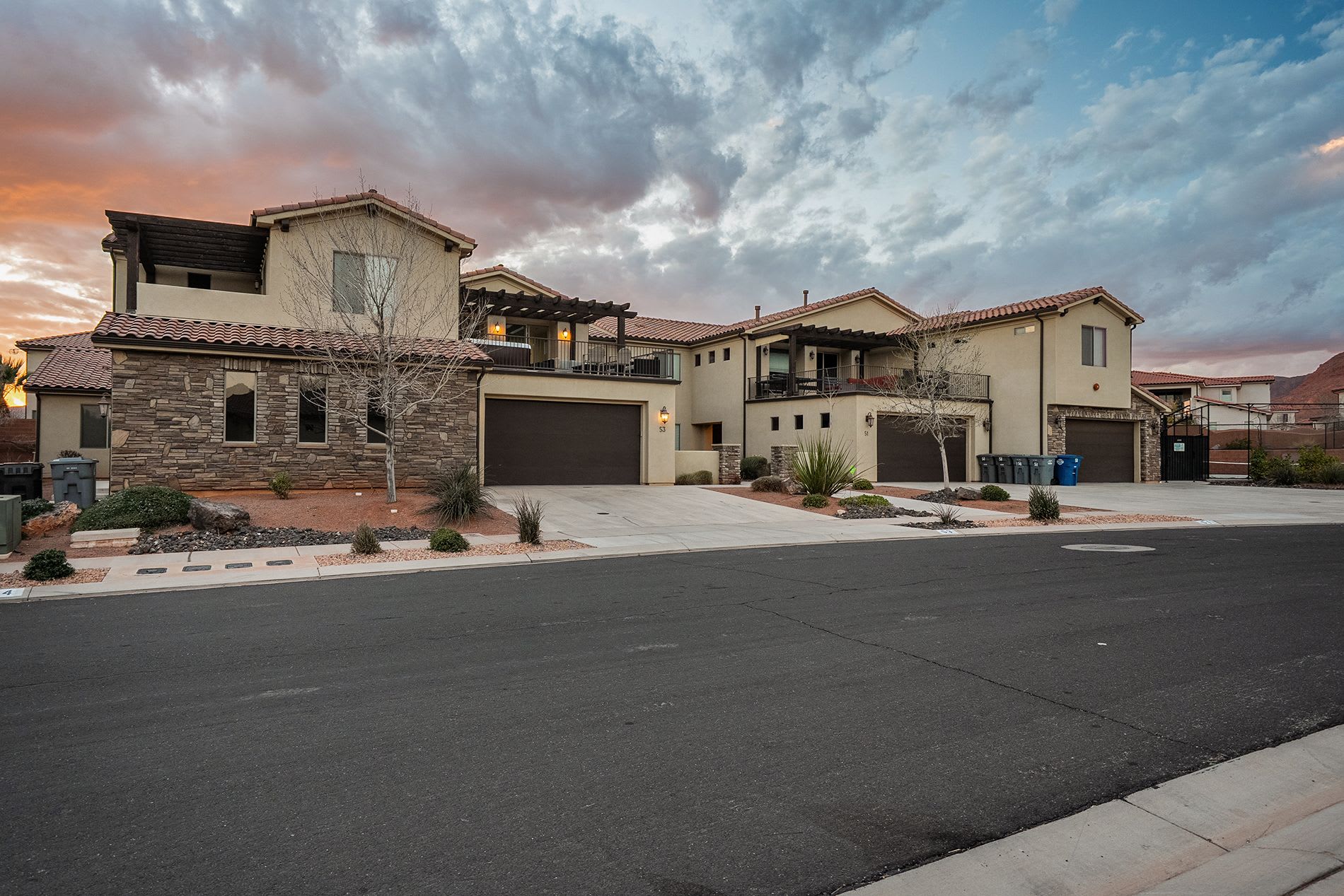 Exterior view of Paradise Village 53 at sunset