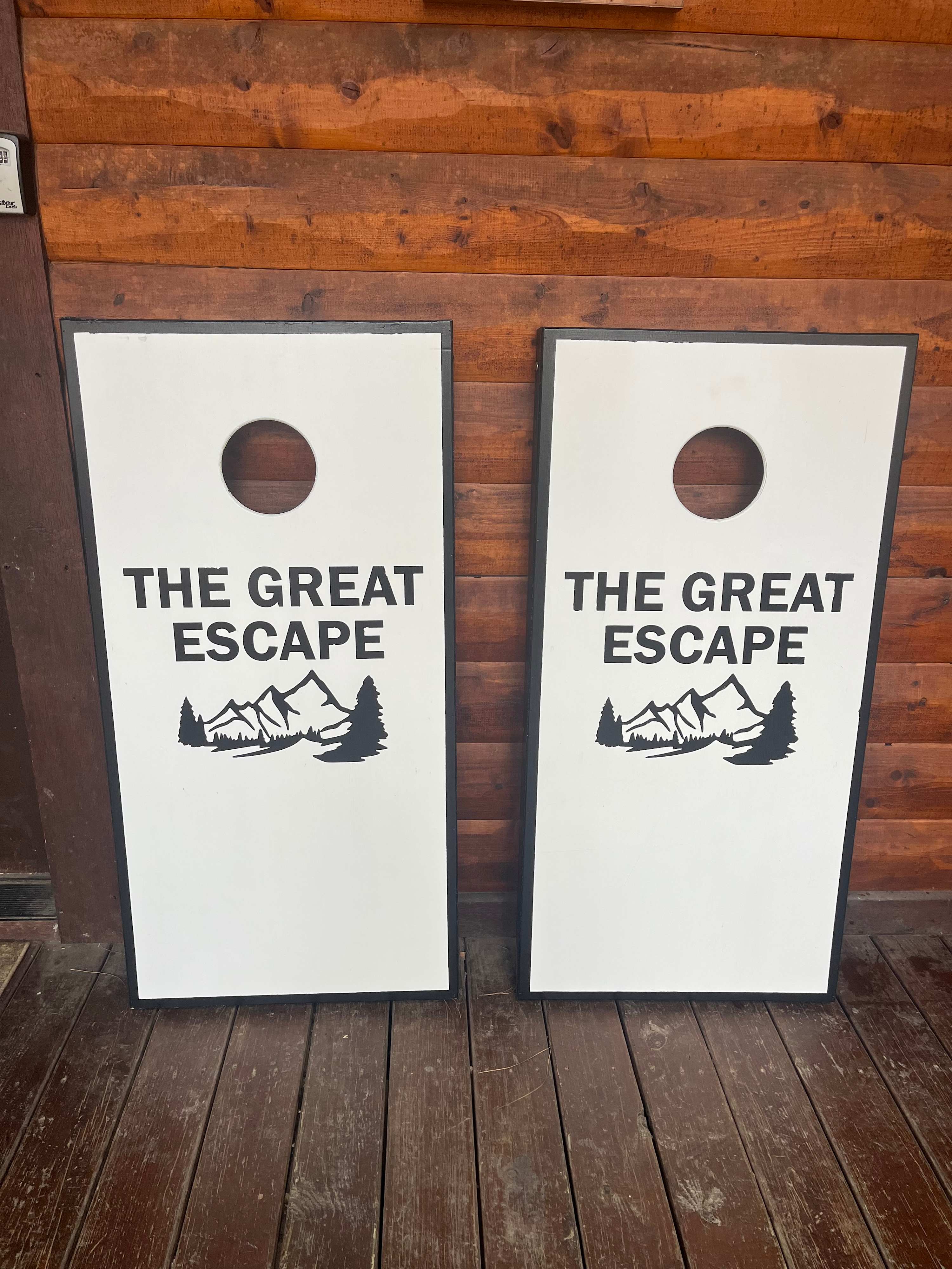 The Great Escape! 4BR w Game Room - Hot Tub - Sleeps 12